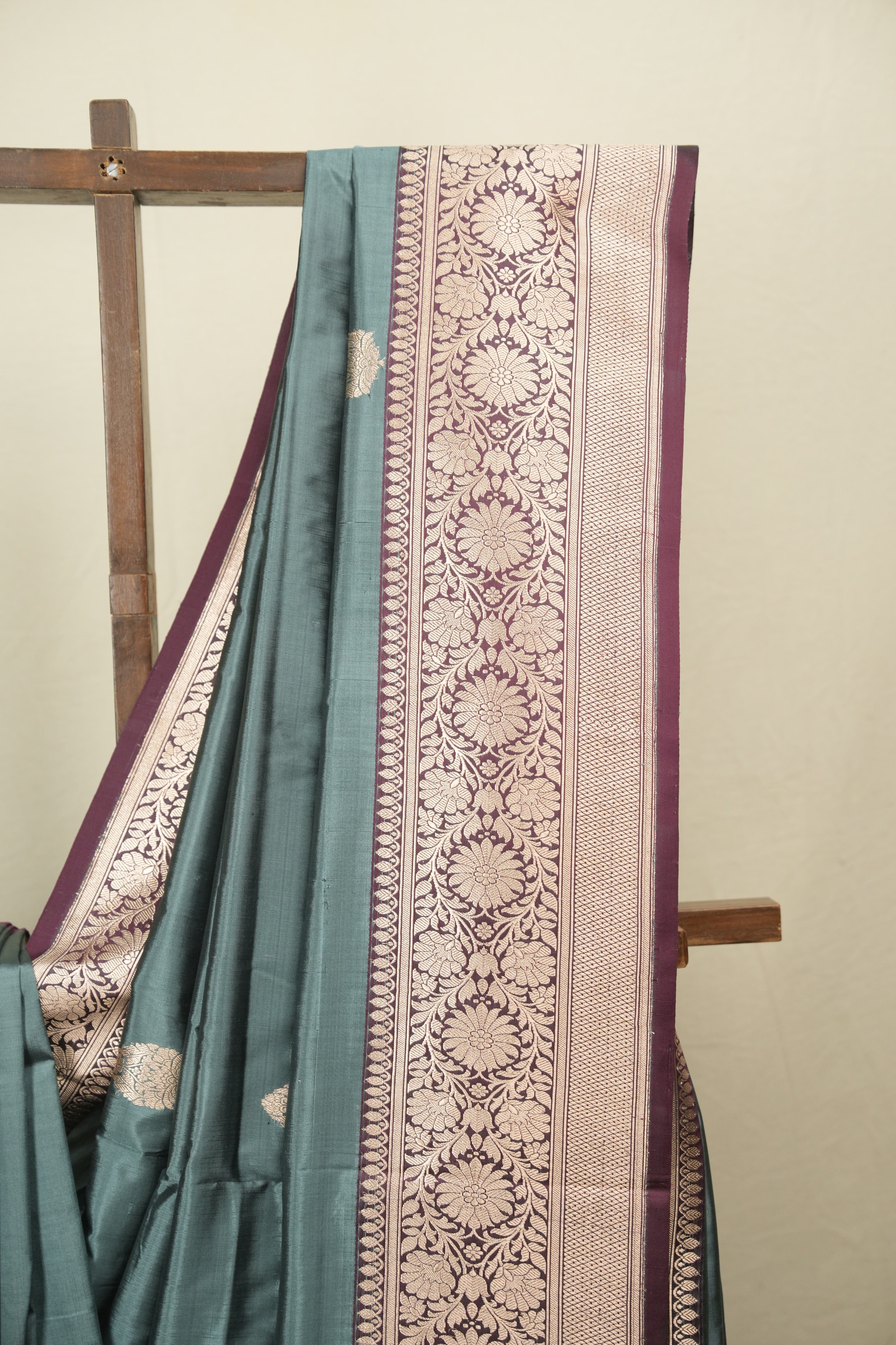 Teal Banarasi Silk Saree - SRTBSS982
