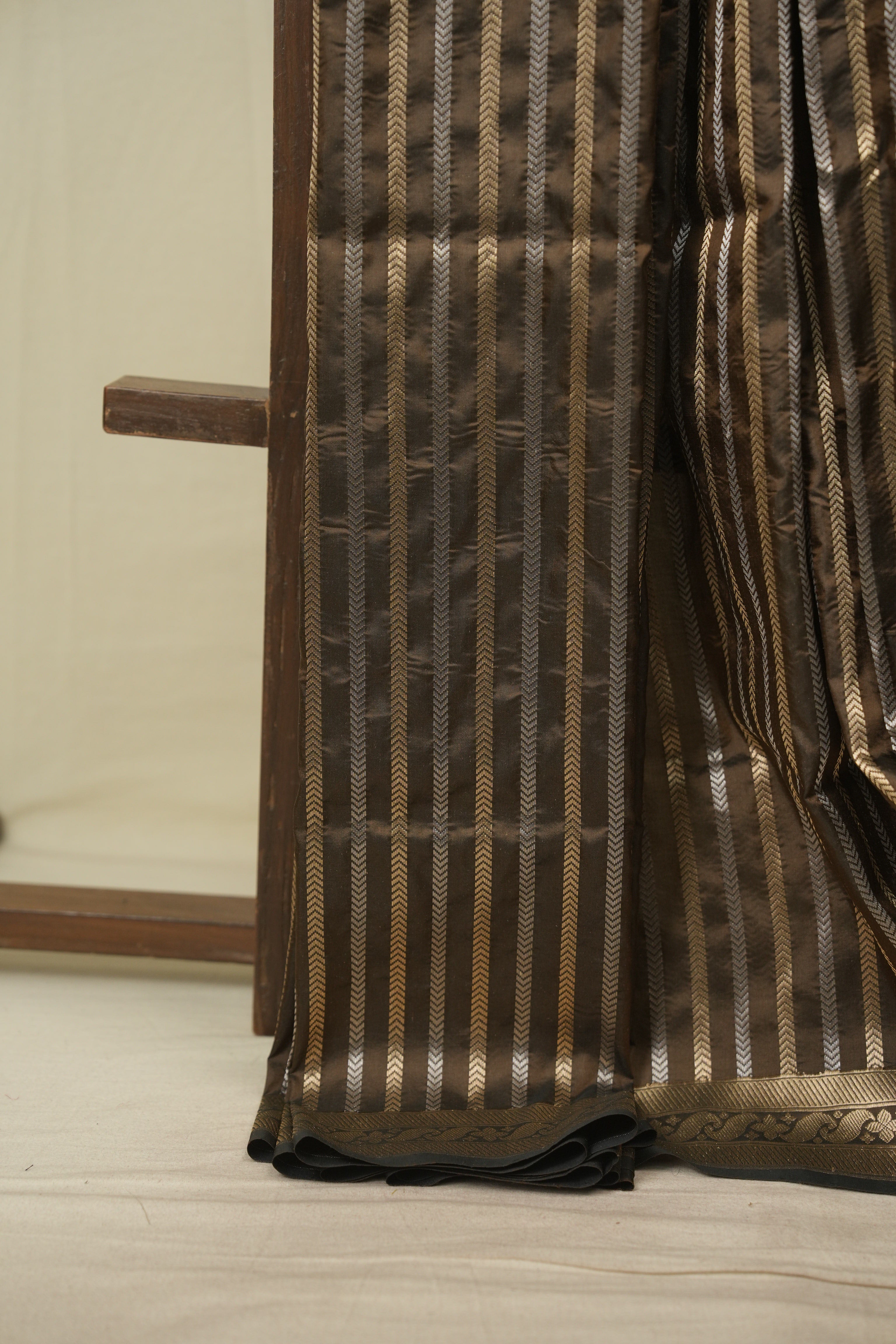 Coffee Brown Banarasi Silk Saree - SRCBBSS997