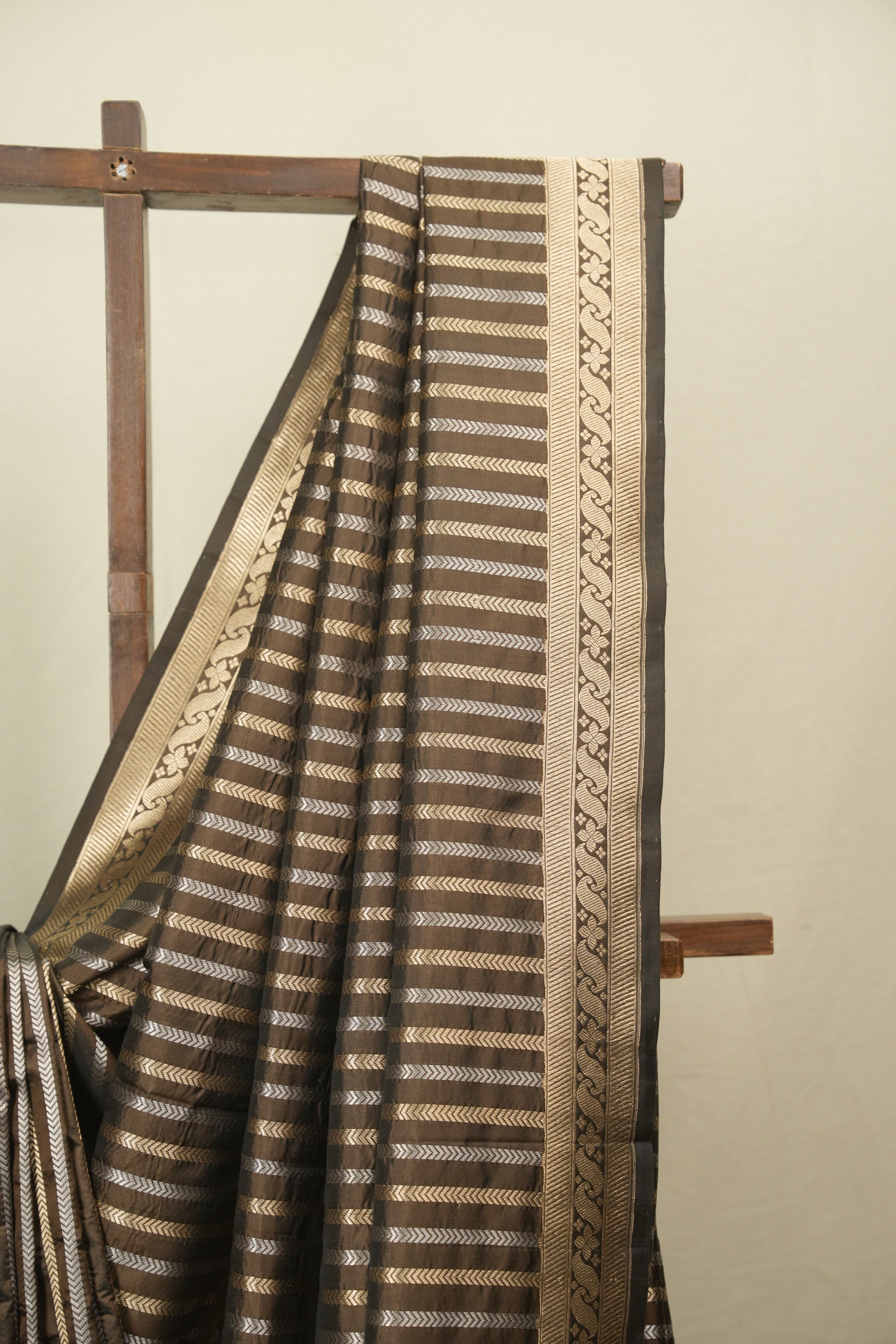 Coffee Brown Banarasi Silk Saree - SRCBBSS997