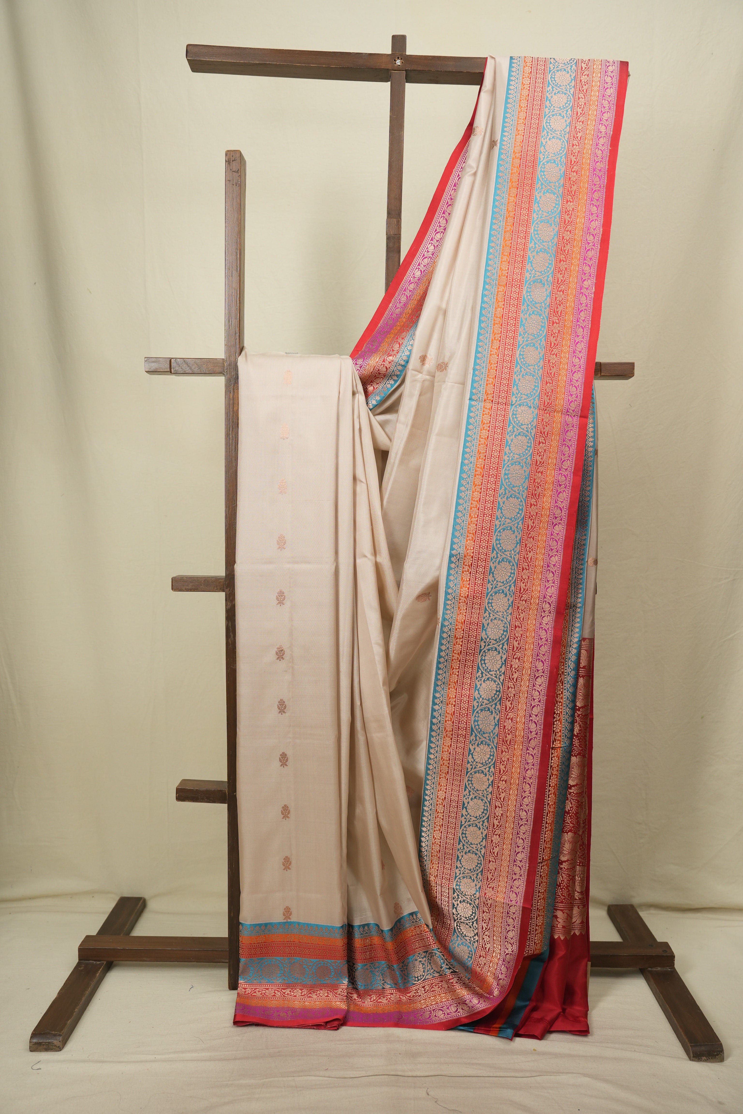 Cream Banarasi Silk Saree - SRCBSS993
