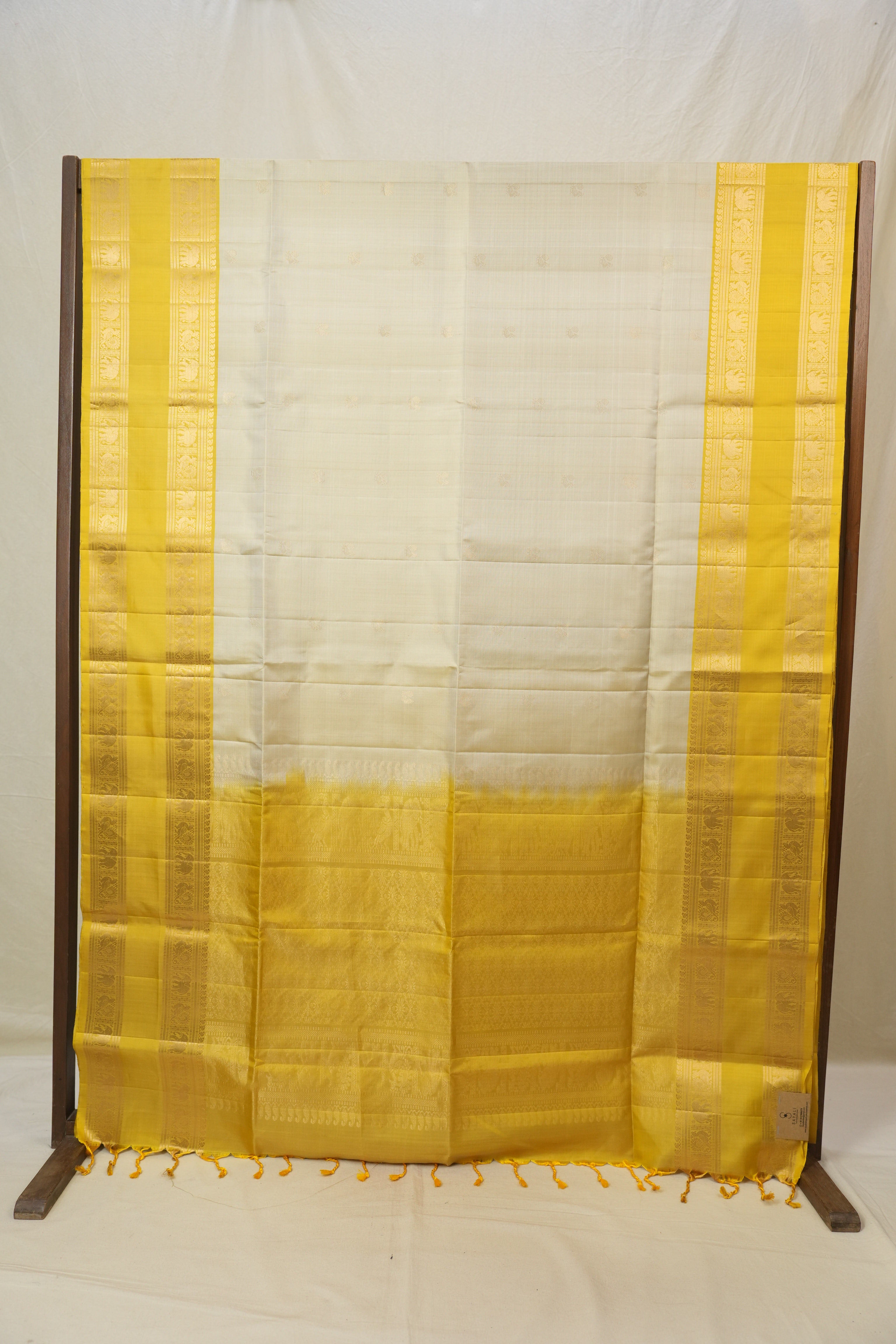 Ivory Soft Silk Saree - SRISSS431