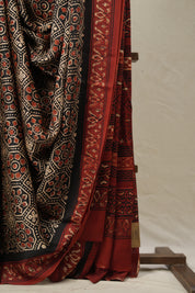 Black HBP Modal Silk Saree - SRBMSS509