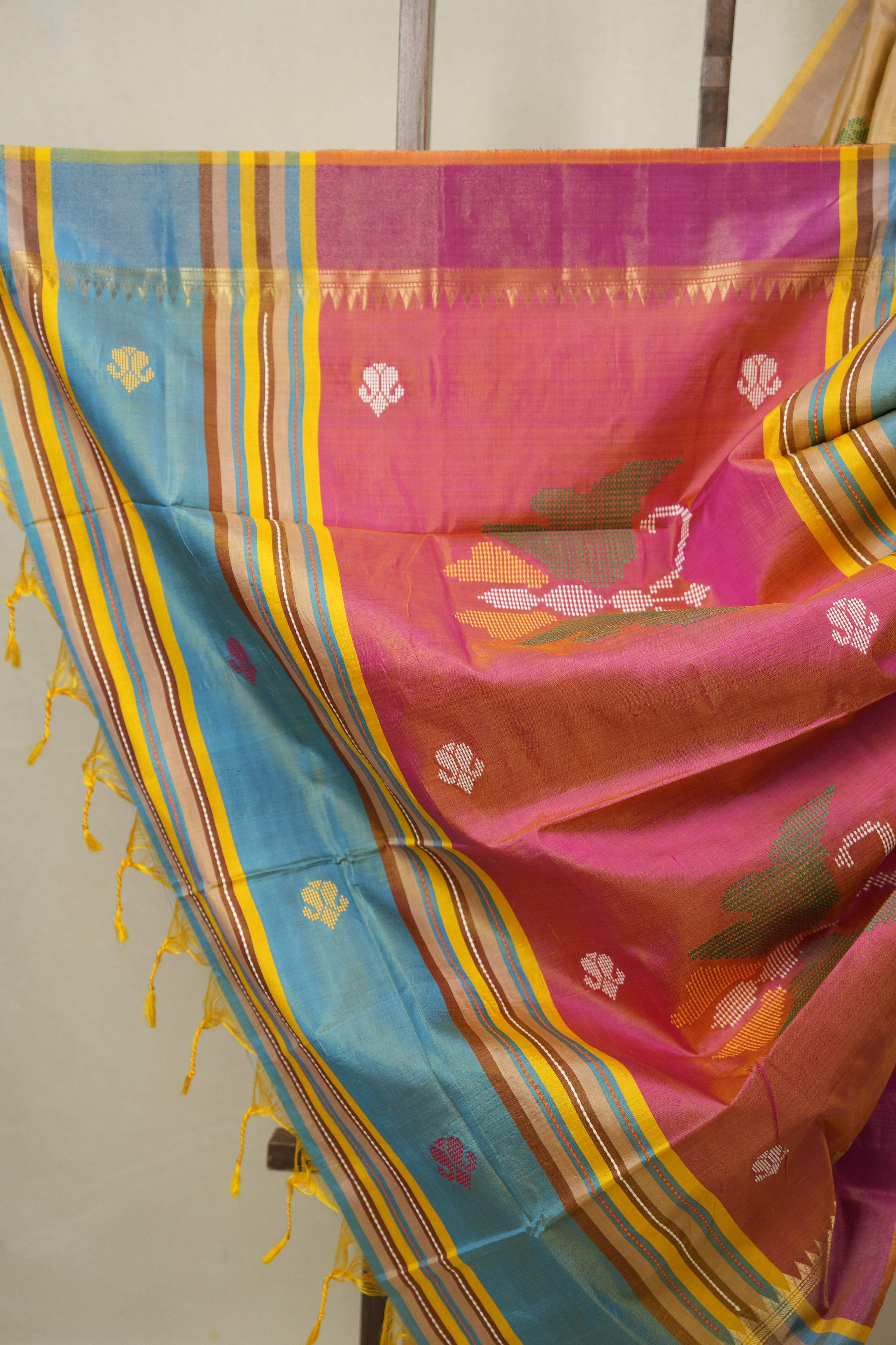 Sand Gold Mulberry Silk Saree - SRSGMSS07