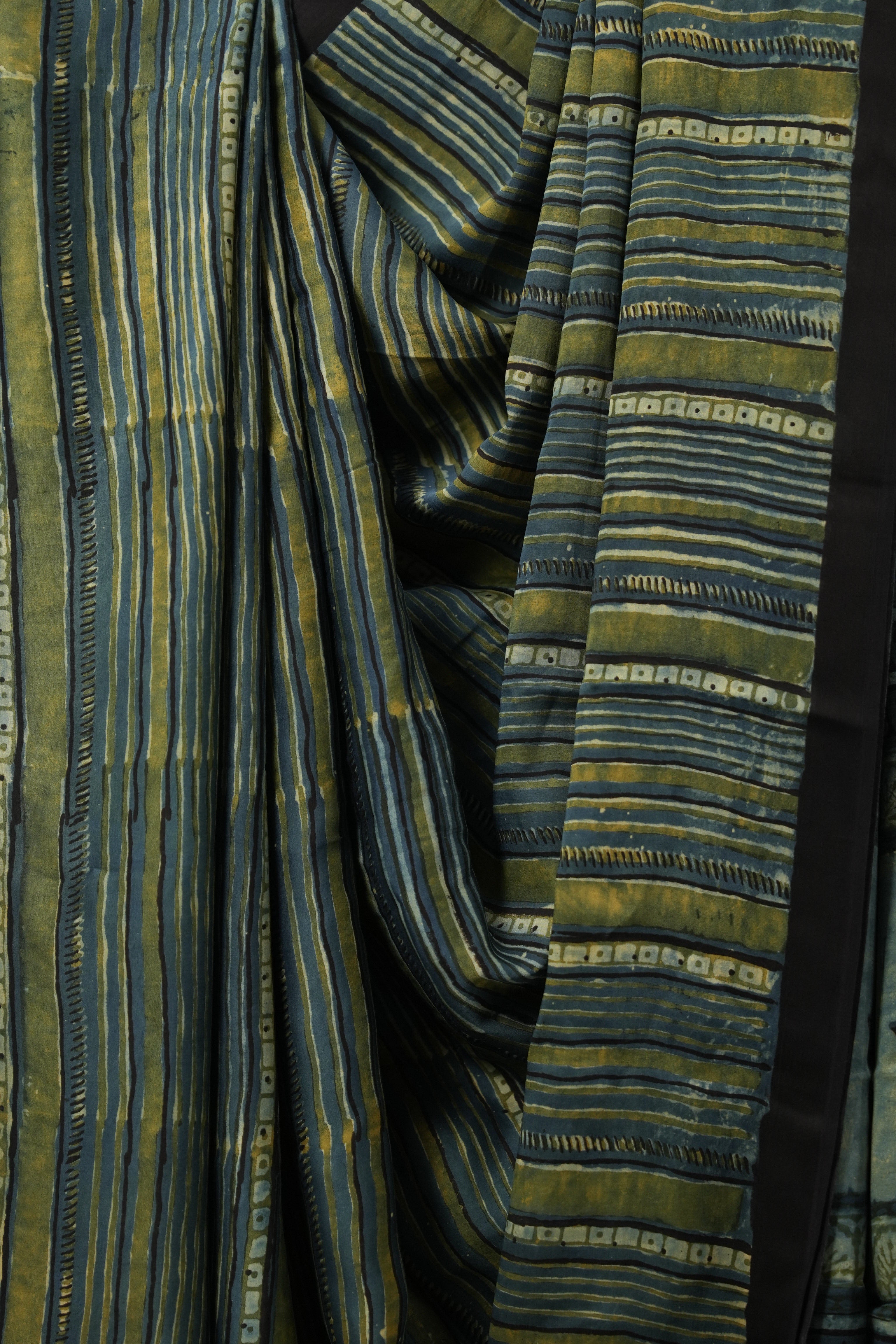 Blue Green HBP Modal Silk Saree - SRBGMSS511