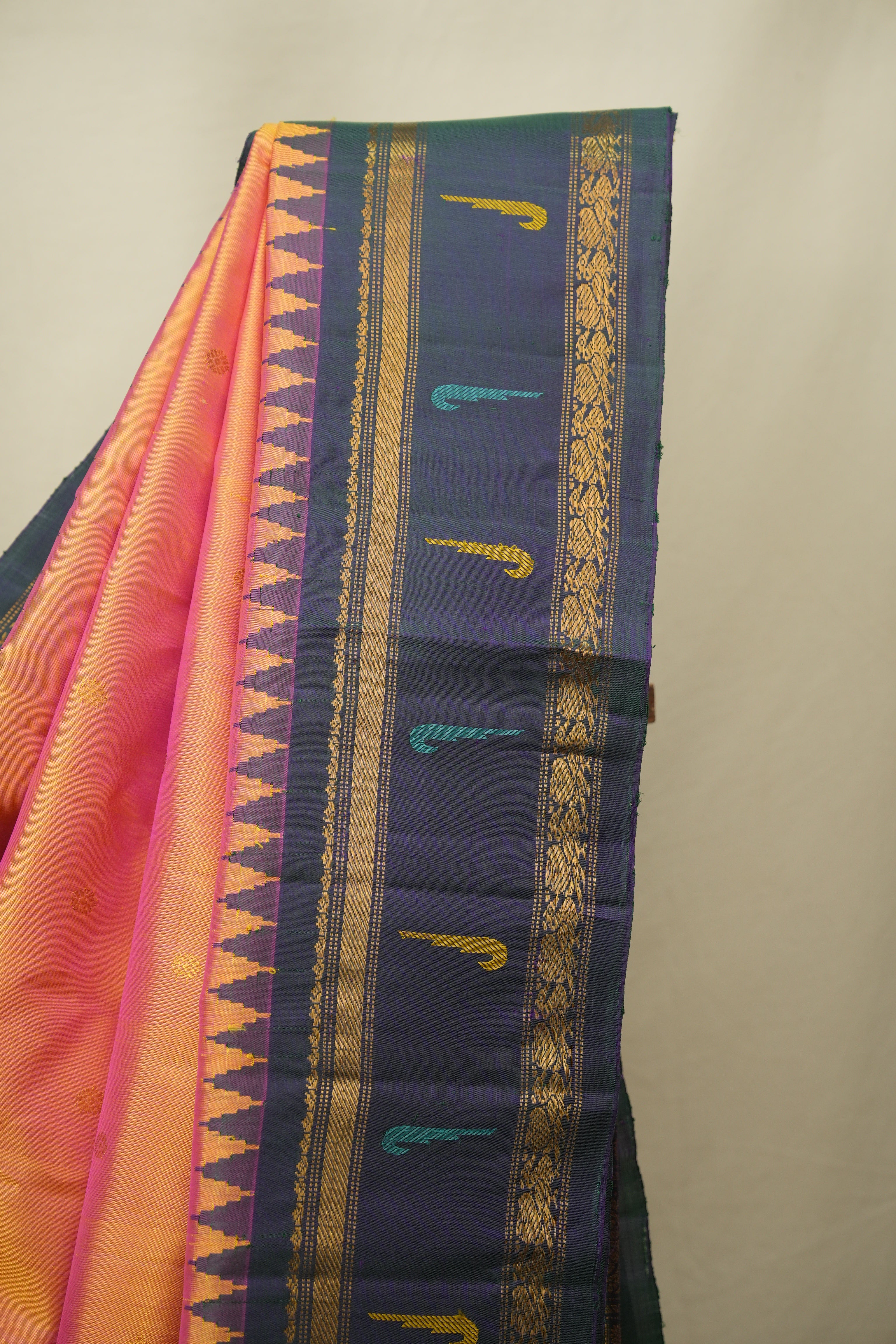 Dual Tone Peach Gadwal Silk Saree - SRDTPGSS664