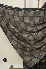Black Floral Print HBP Modal Silk Saree - SRBFMSS574