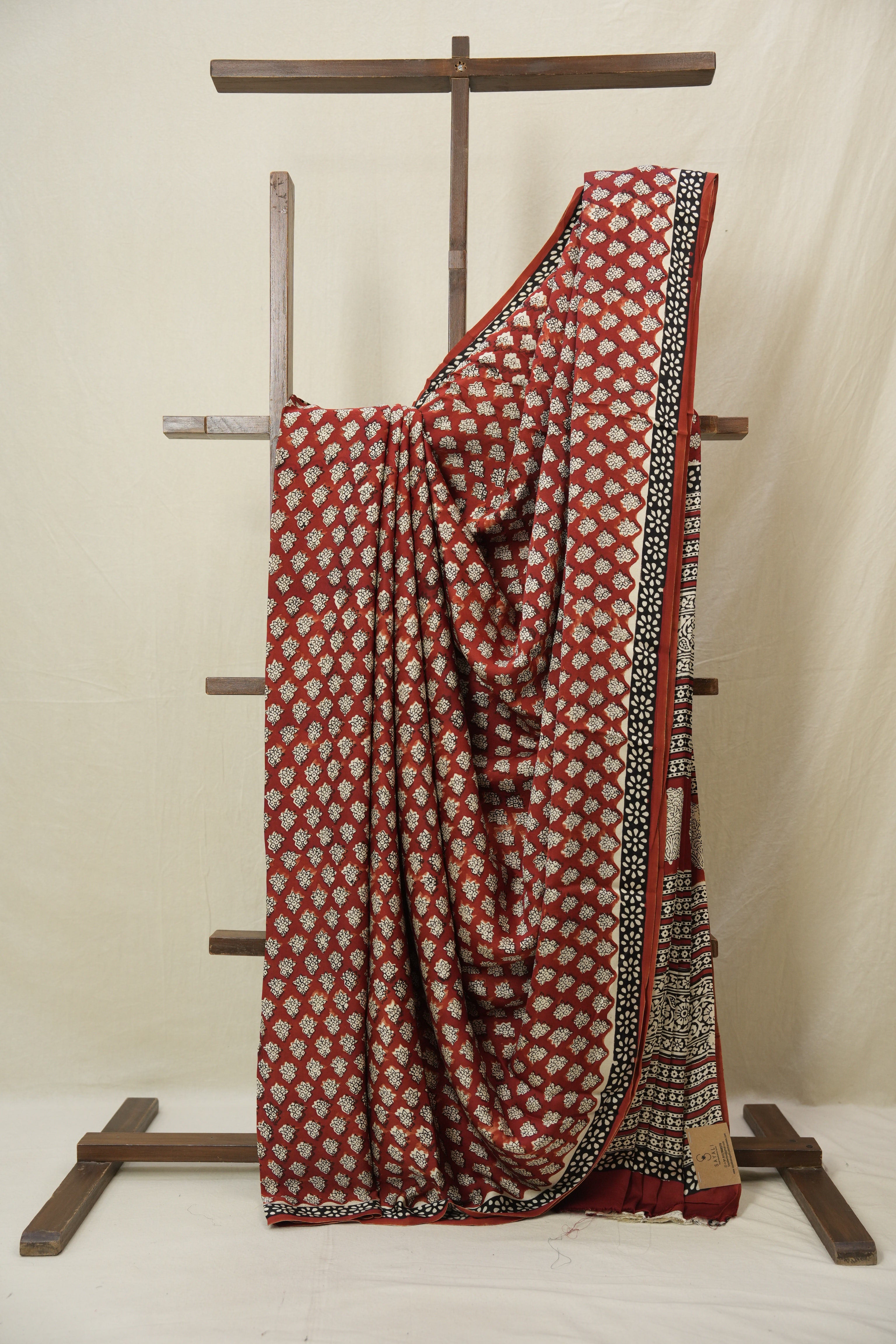 Maroon Print HBP Modal Silk Saree - SRMPMSS573