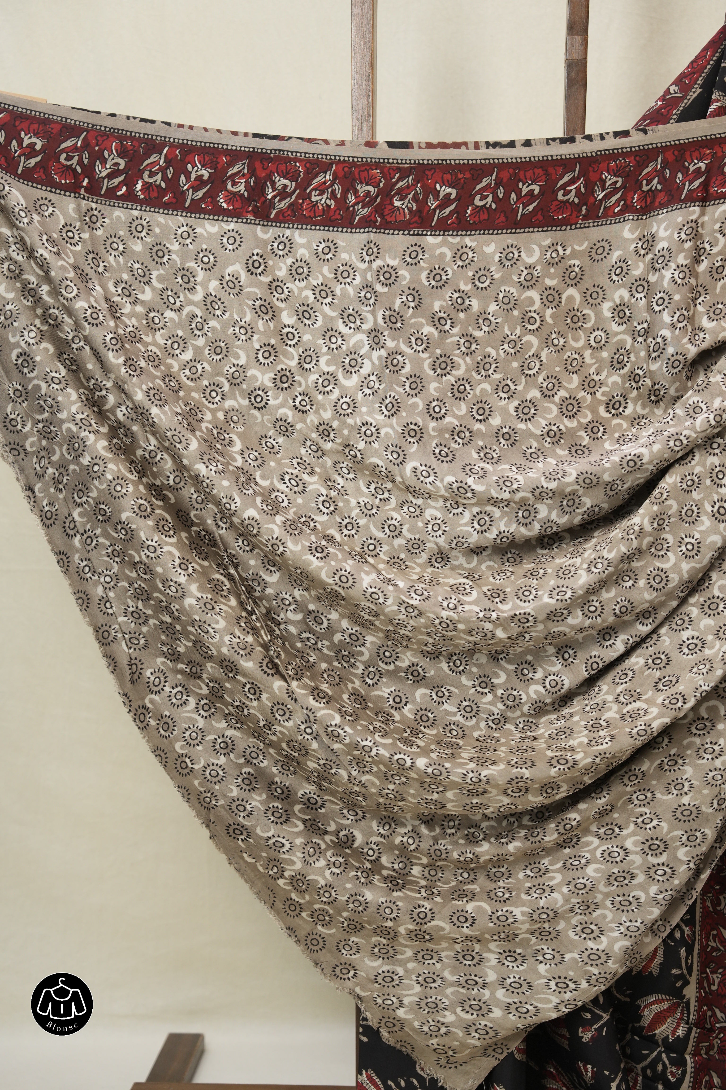 Black Floral Print HBP Modal Silk Saree - SRBFMSS571