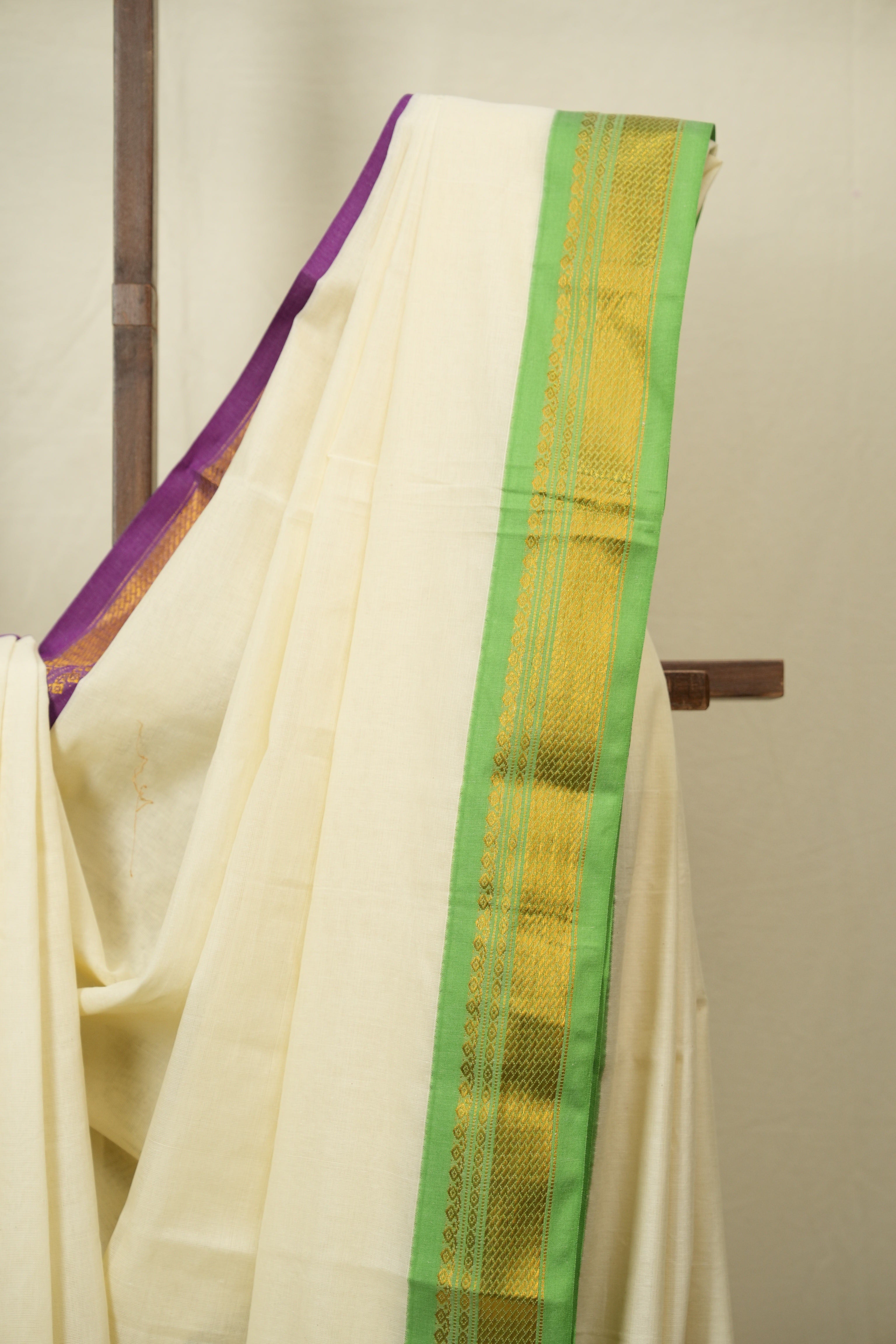 Off White Narayan Peth Cotton Saree - SROWNPCS73