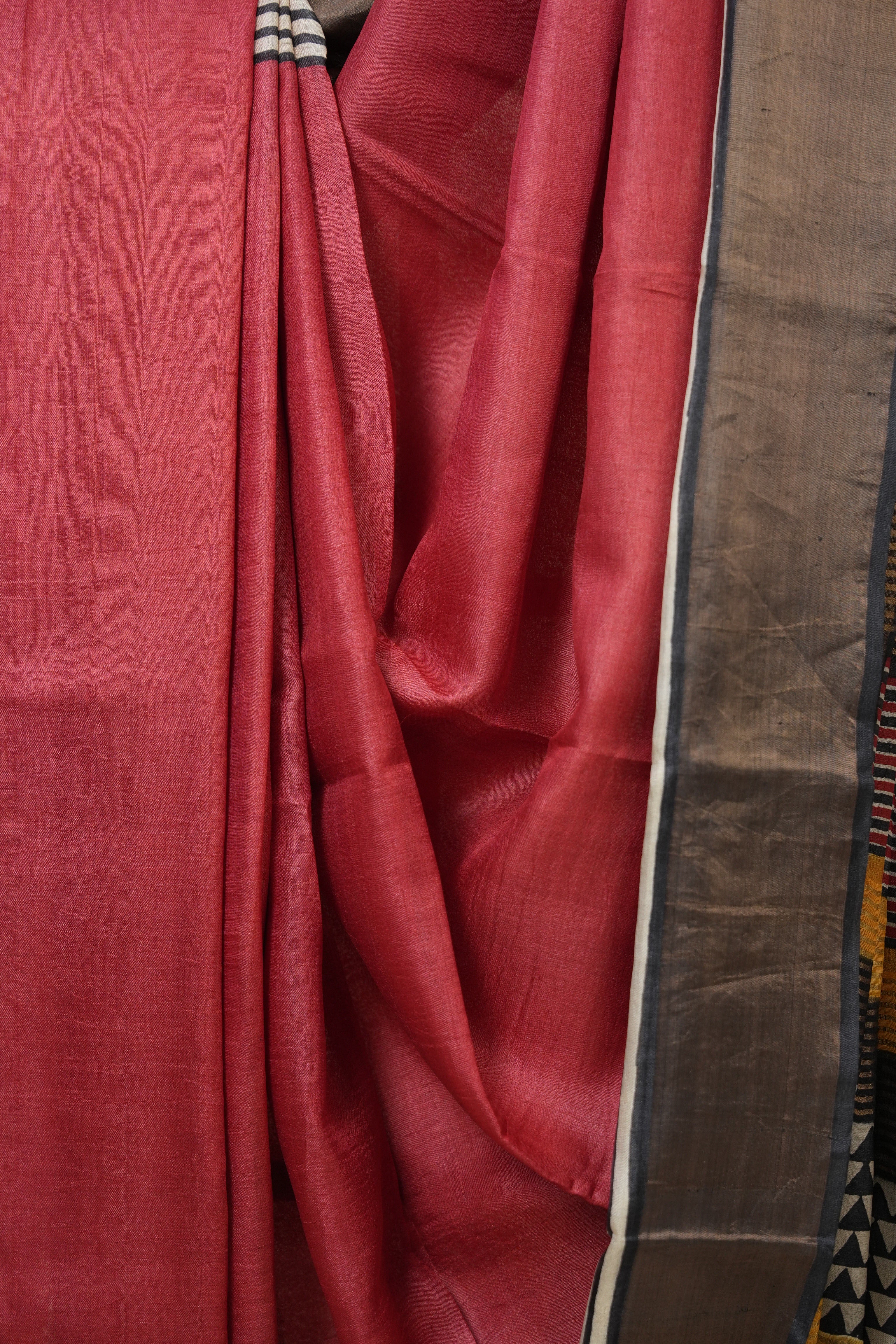 Red HBP Tussar Silk Saree - SRRHTSS750