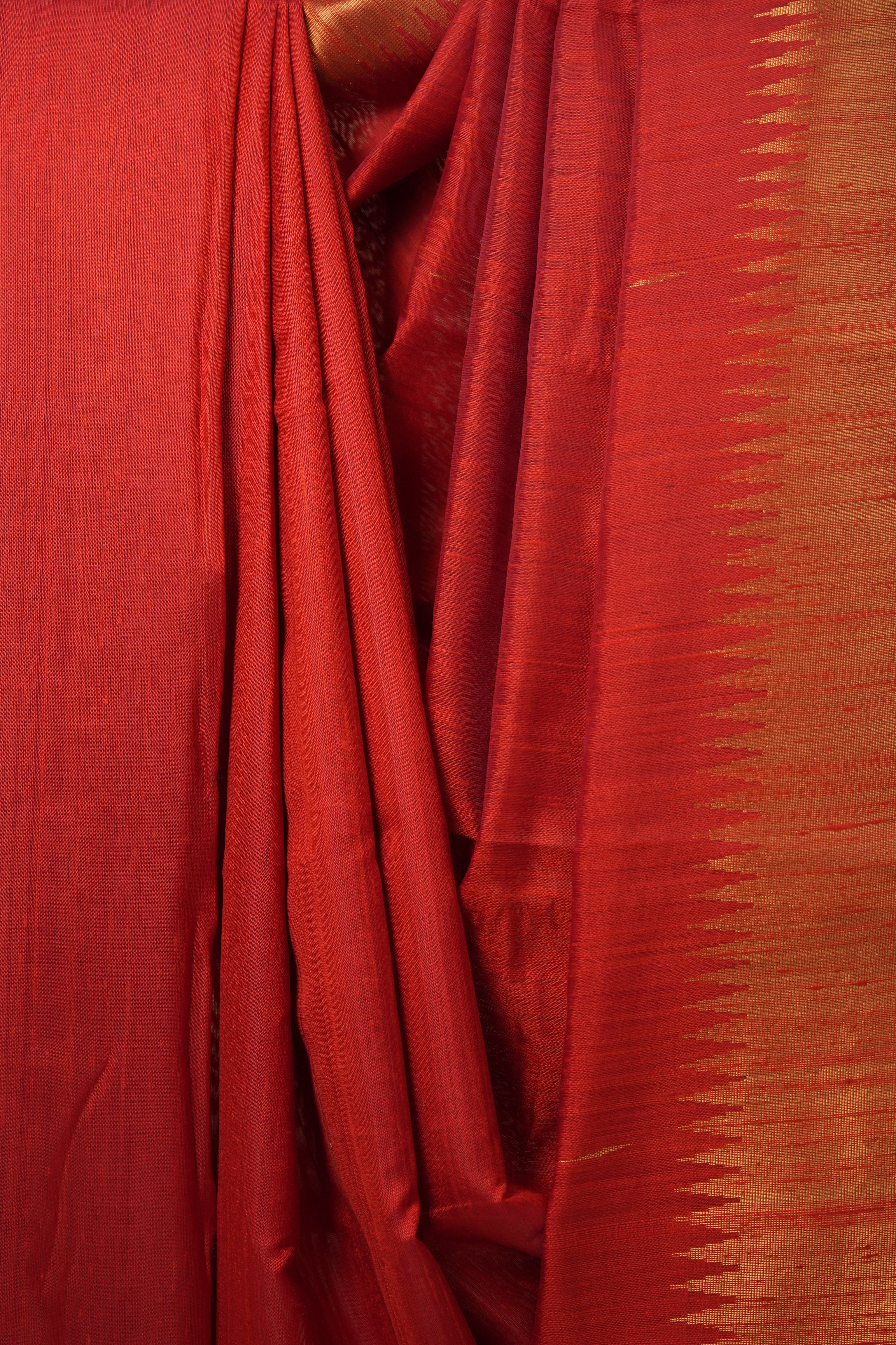 Red Raw Silk Saree - SRRRSS873