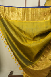 Bottle Green Gadwal Silk Saree - SRBGGSS657