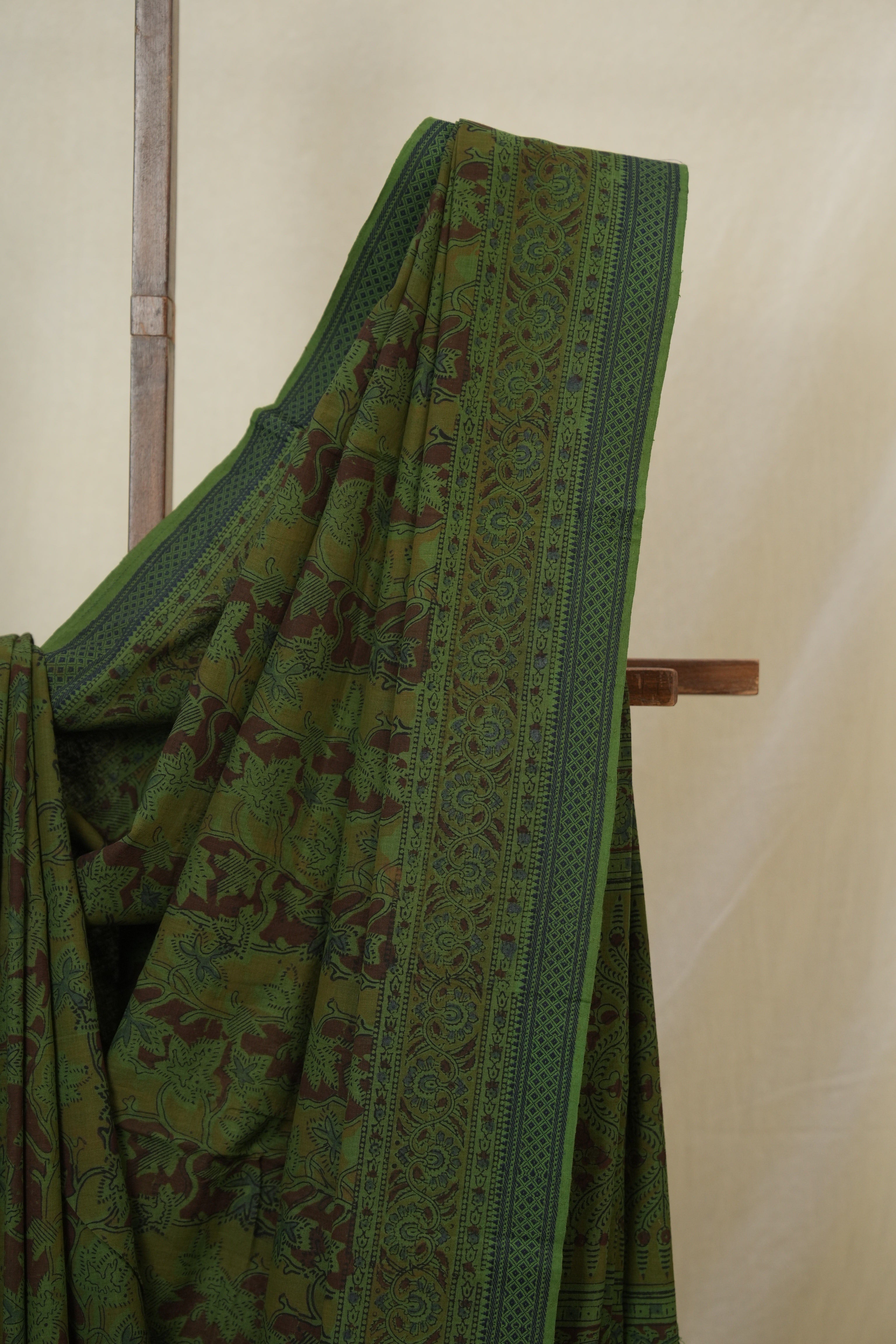 Green HBP Mangalgiri Cotton Saree - SRGHMCS004