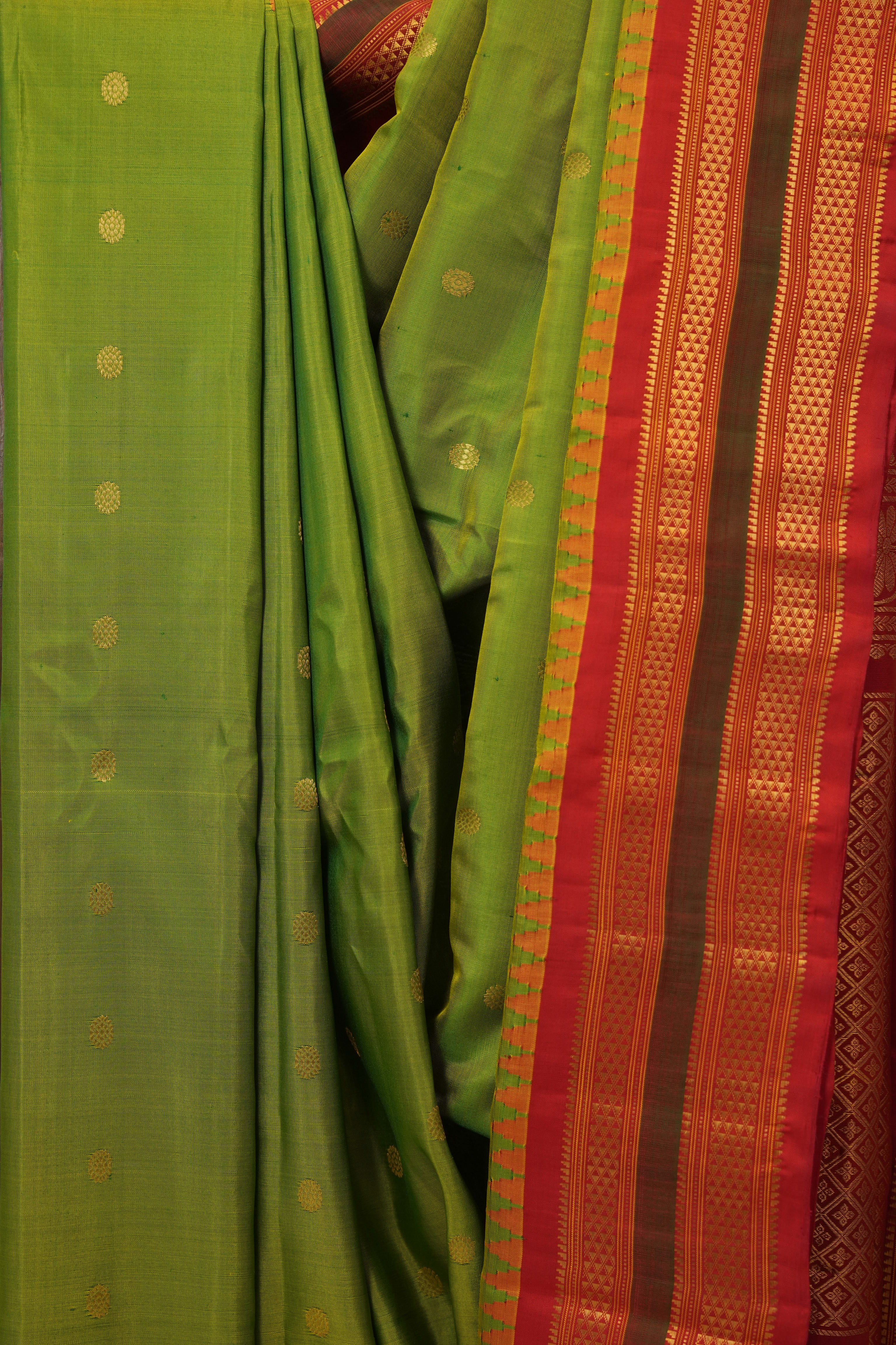 Two Tone Green Gadwal Silk Saree - SRTTGGSS622