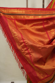 Two Tone Green Gadwal Silk Saree - SRTTGGSS622
