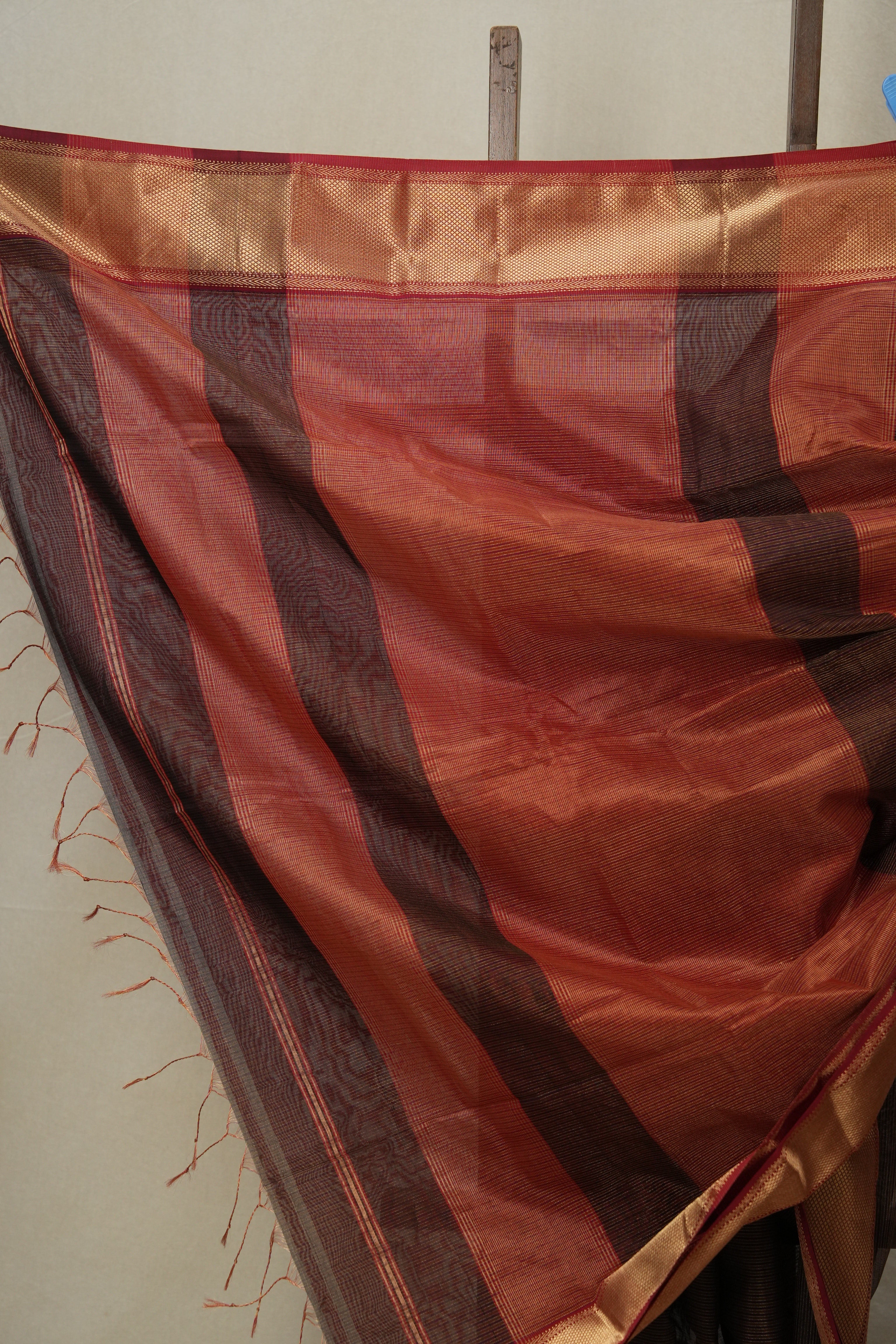 Brown Maheshwari Tissue Saree - SRBMTS610