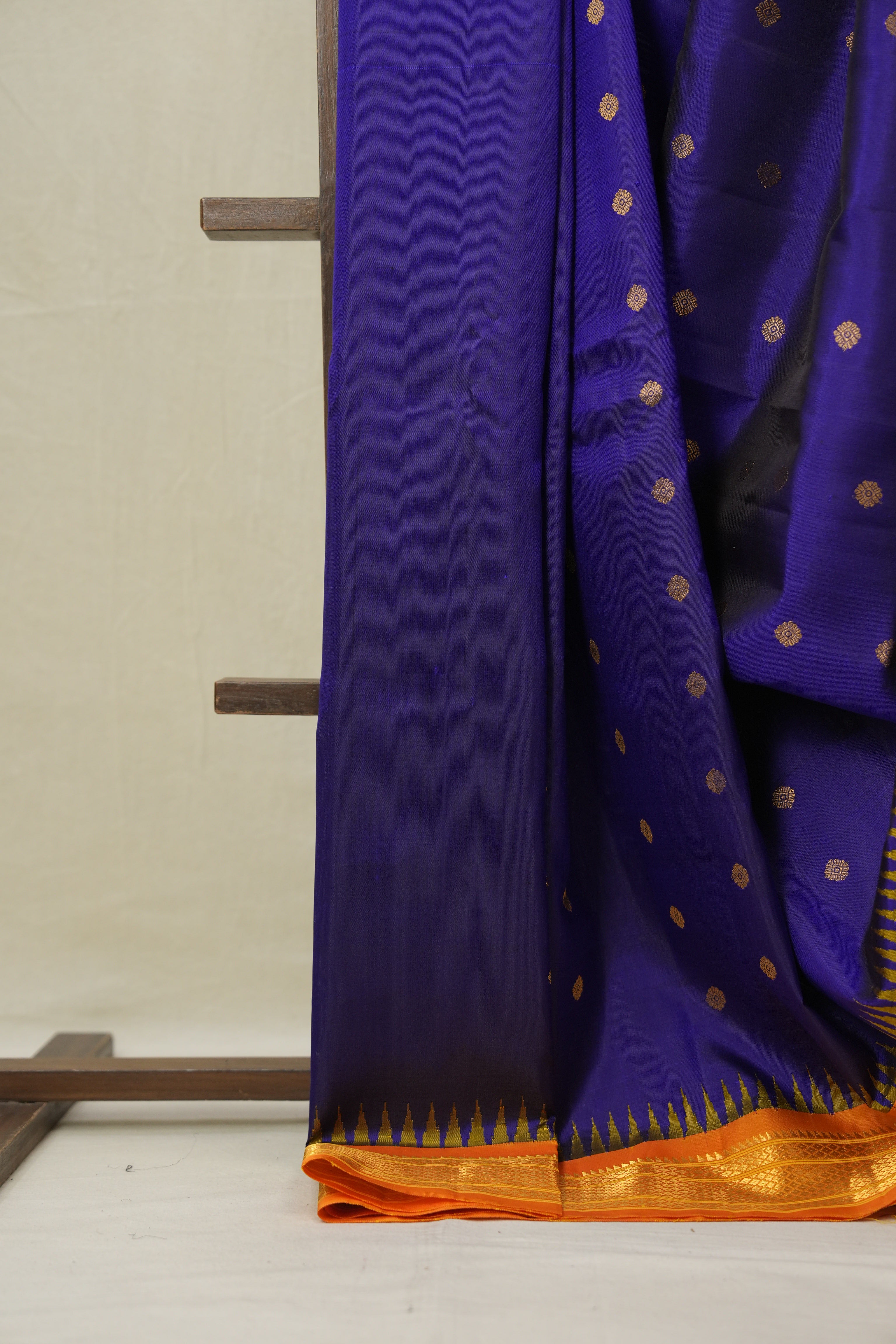 Blue Gadwal Silk Saree - SRBGSS624