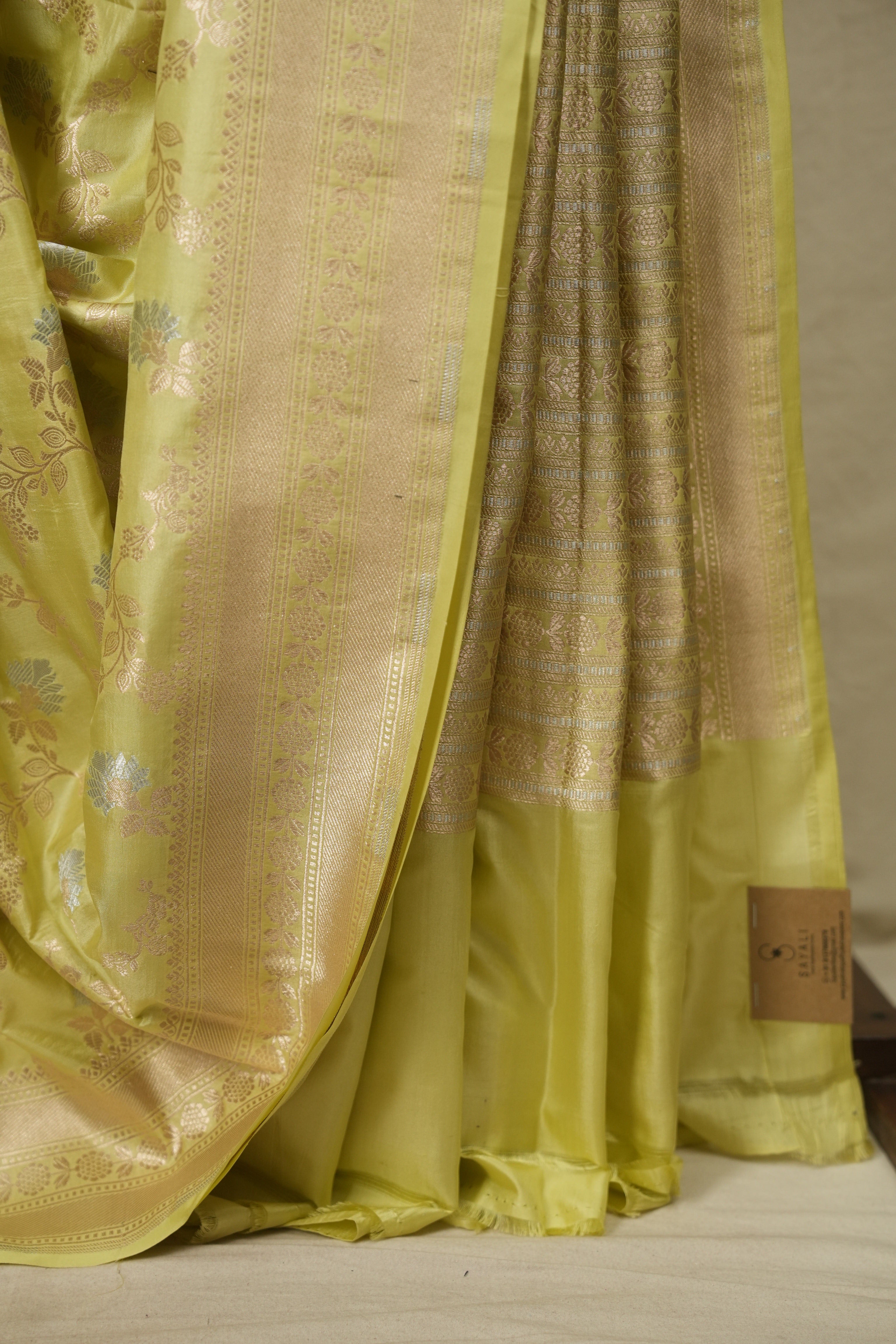 Pista Green Banarasi Silk Saree - SRPGBSS1003