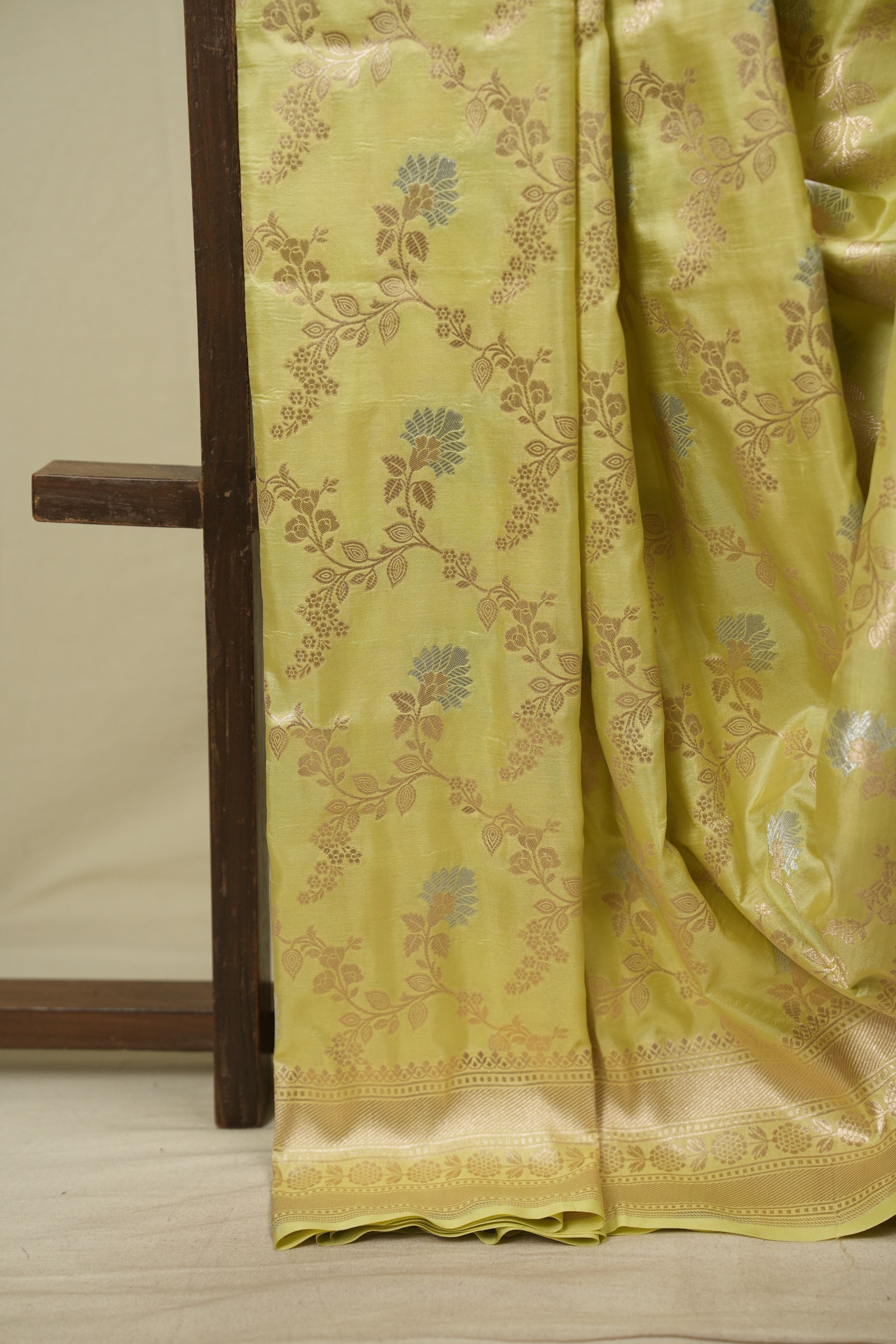 Pista Green Banarasi Silk Saree - SRPGBSS1003