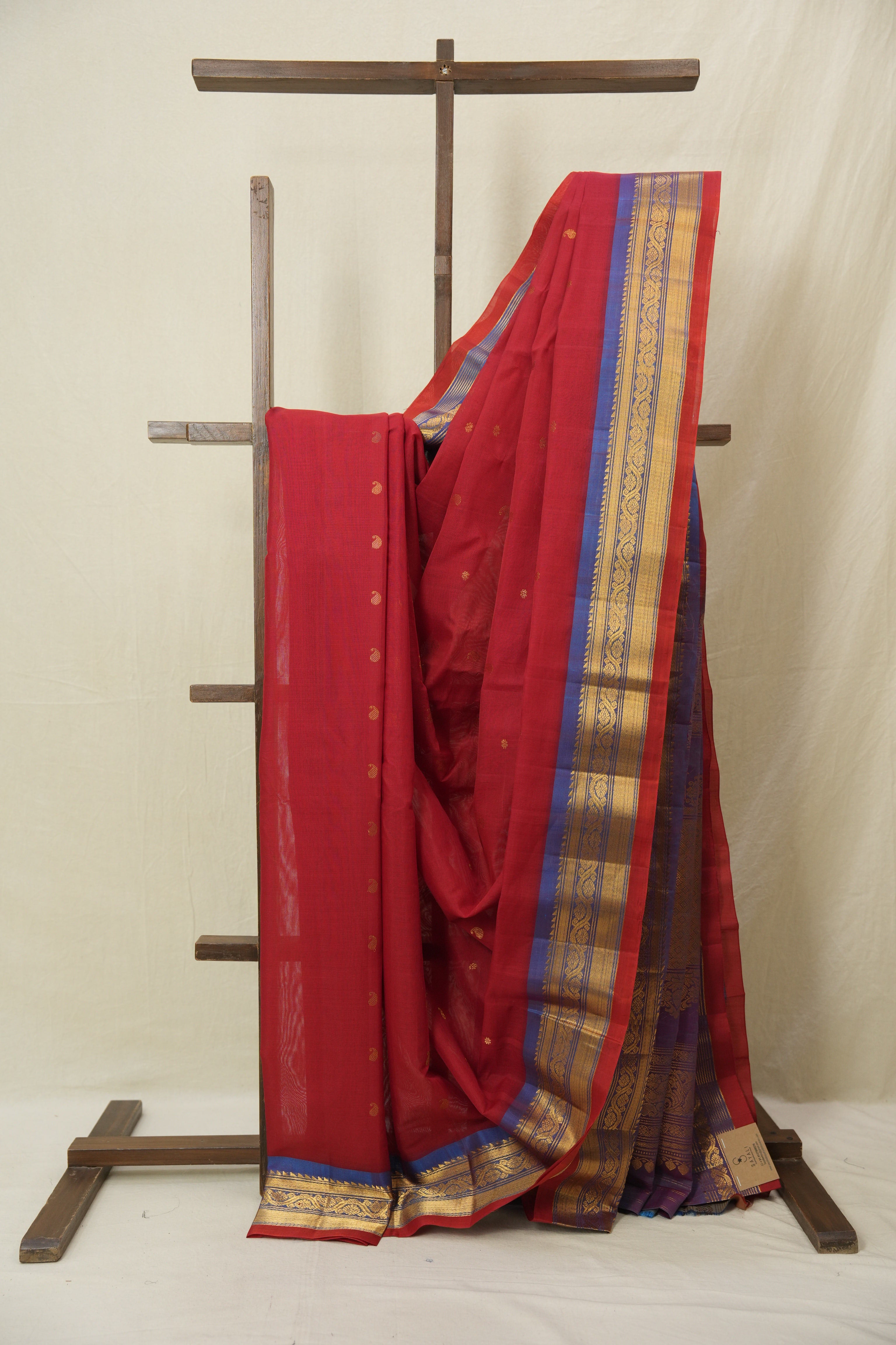 Red Gadwal Cotton Silk Saree - SRRGCSS189