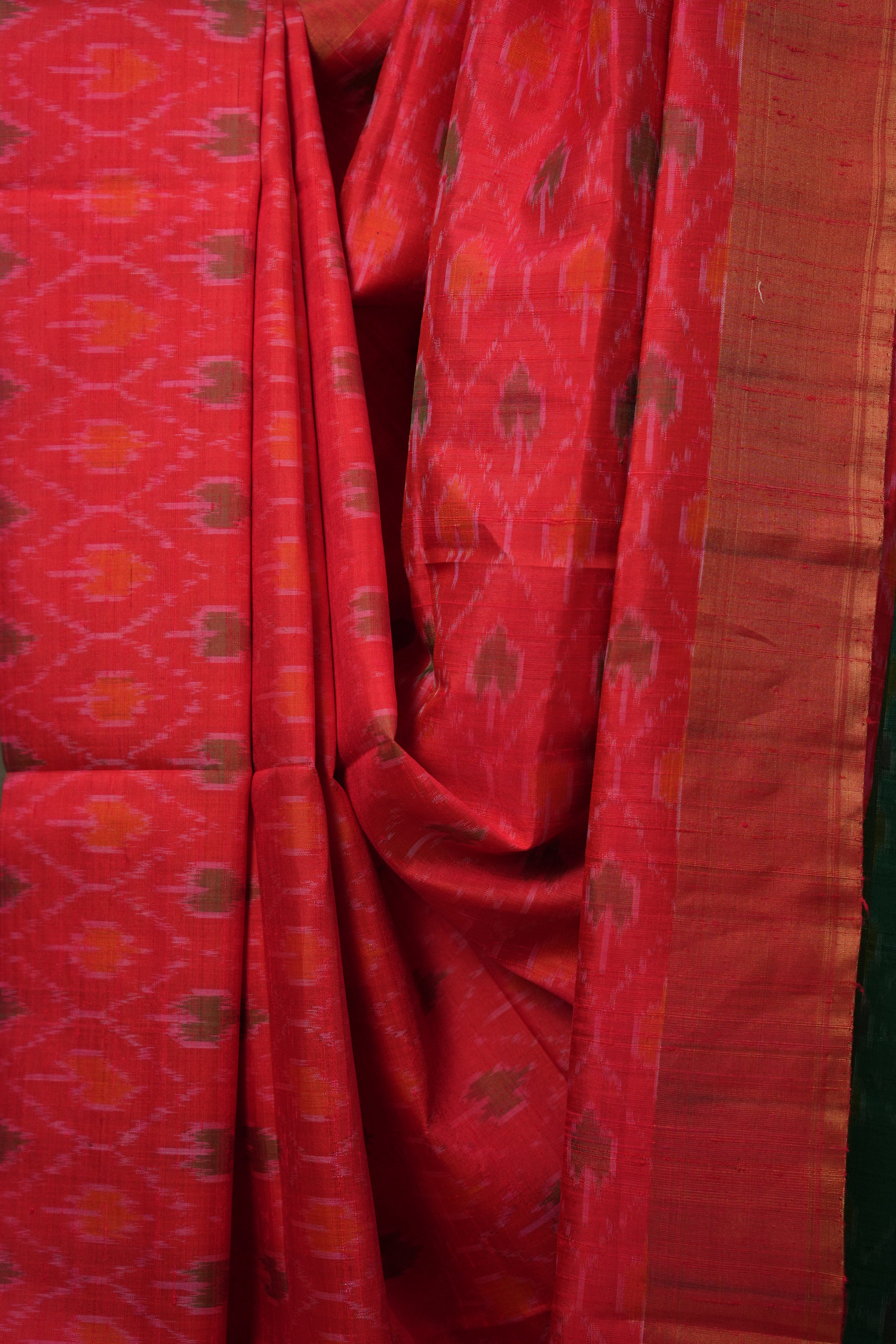 Green Red Raw Silk Ikat Saree - SRGRRSIS862