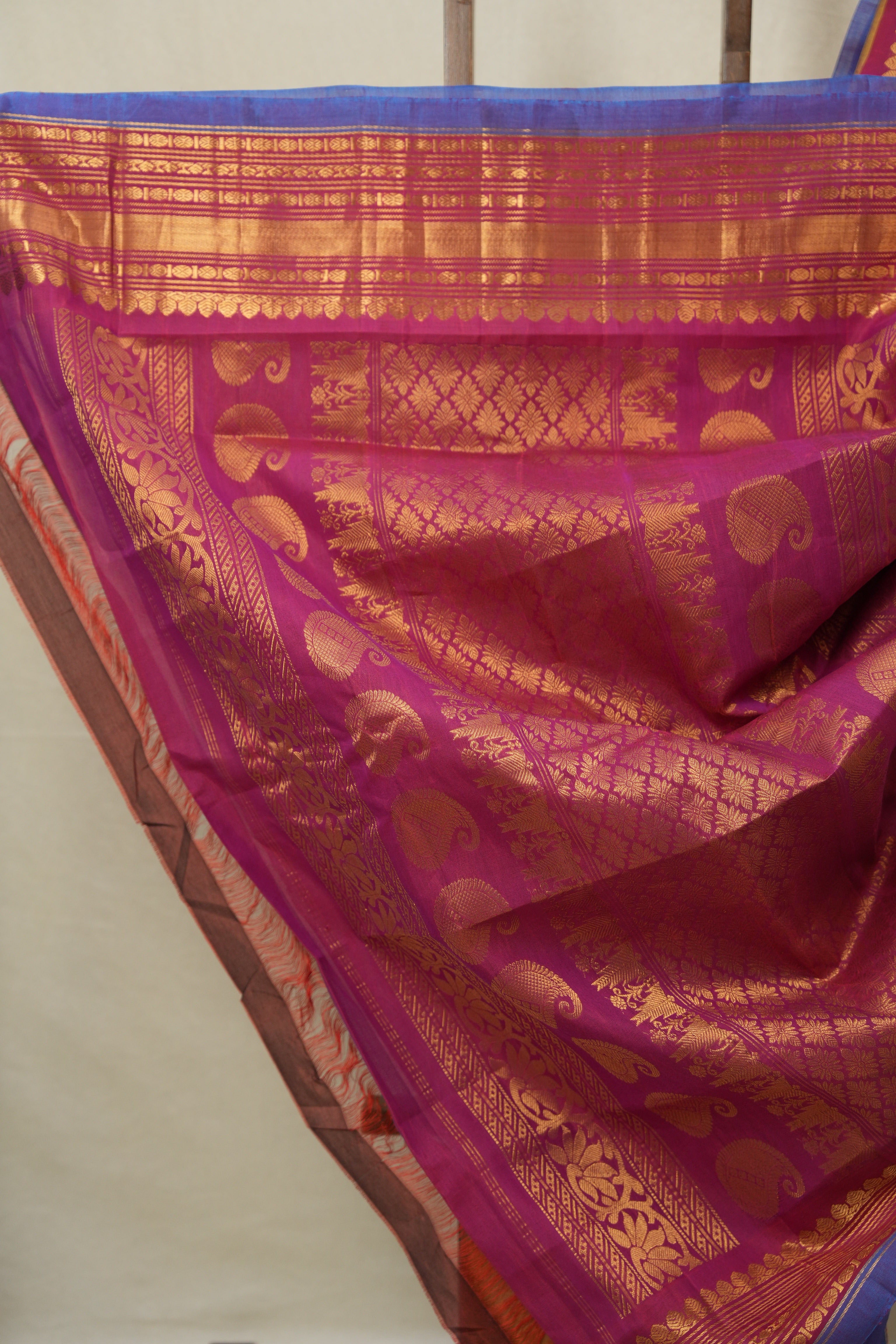 Two Tone Gold Gadwal Cotton Silk Saree - SRTTGGCSS193