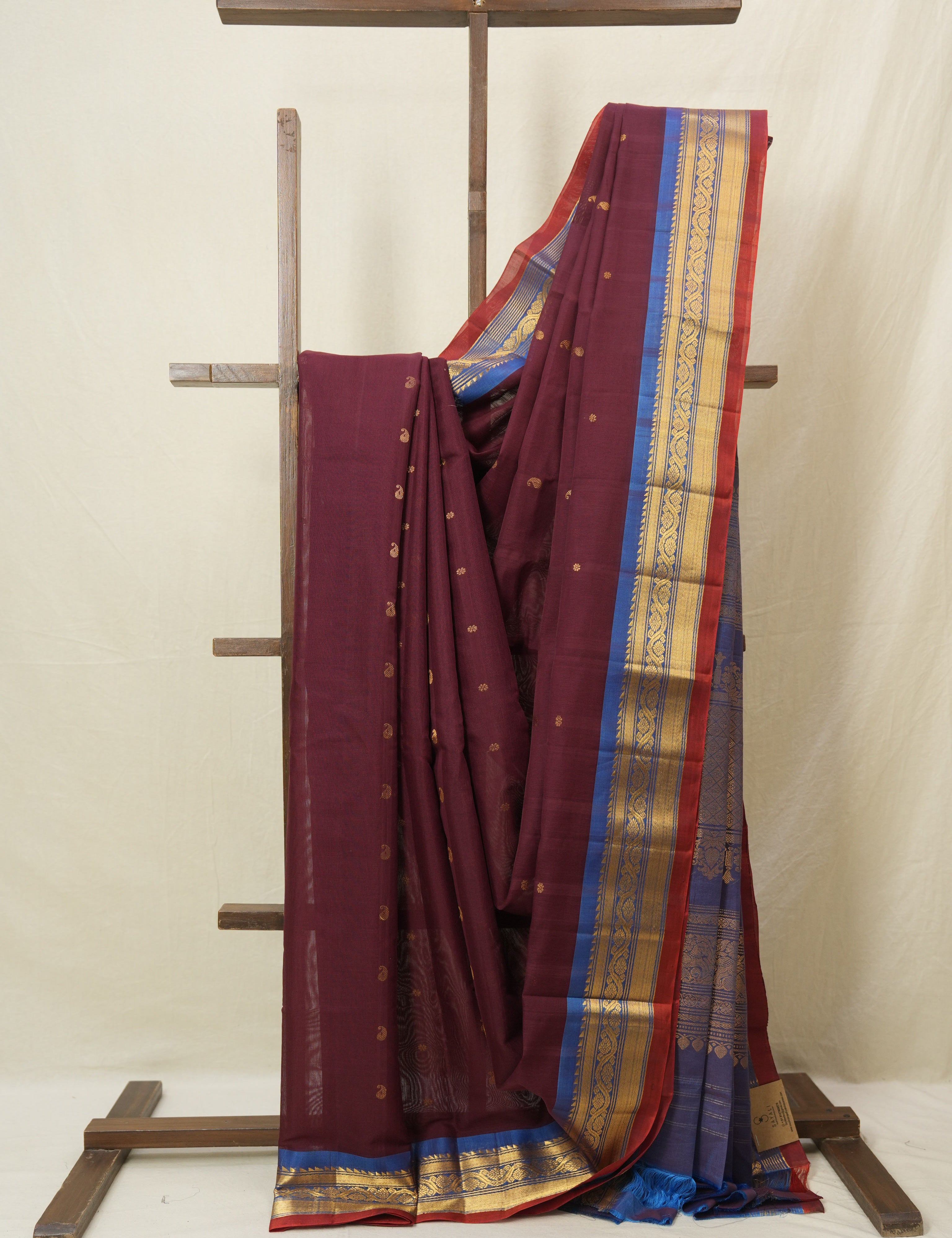DSC3894_fbd2aeff-299c-48f8-abc6-30ab394b4d80.jpg