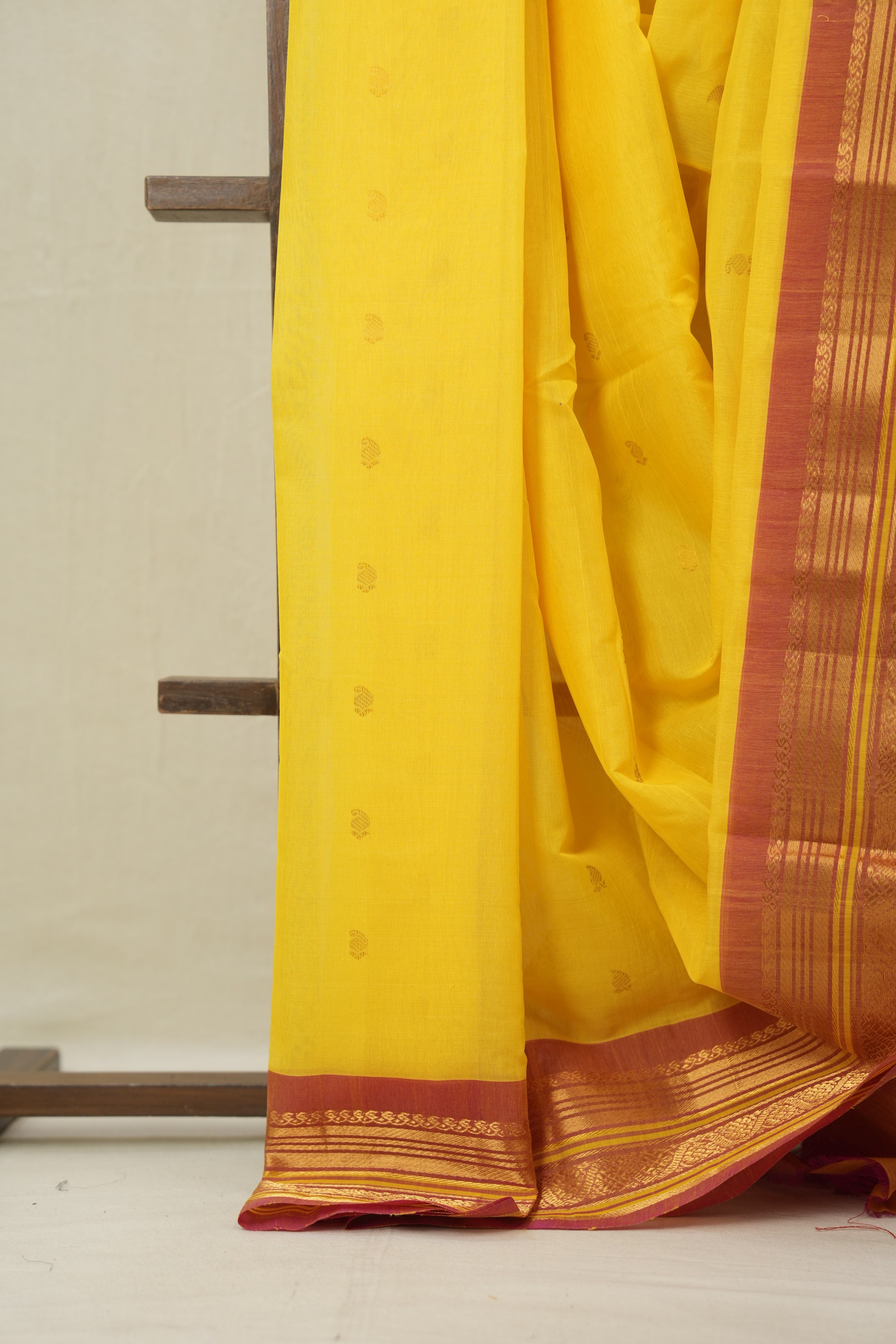 Yellow Gadwal Cotton Silk Saree - SRYGCSS188