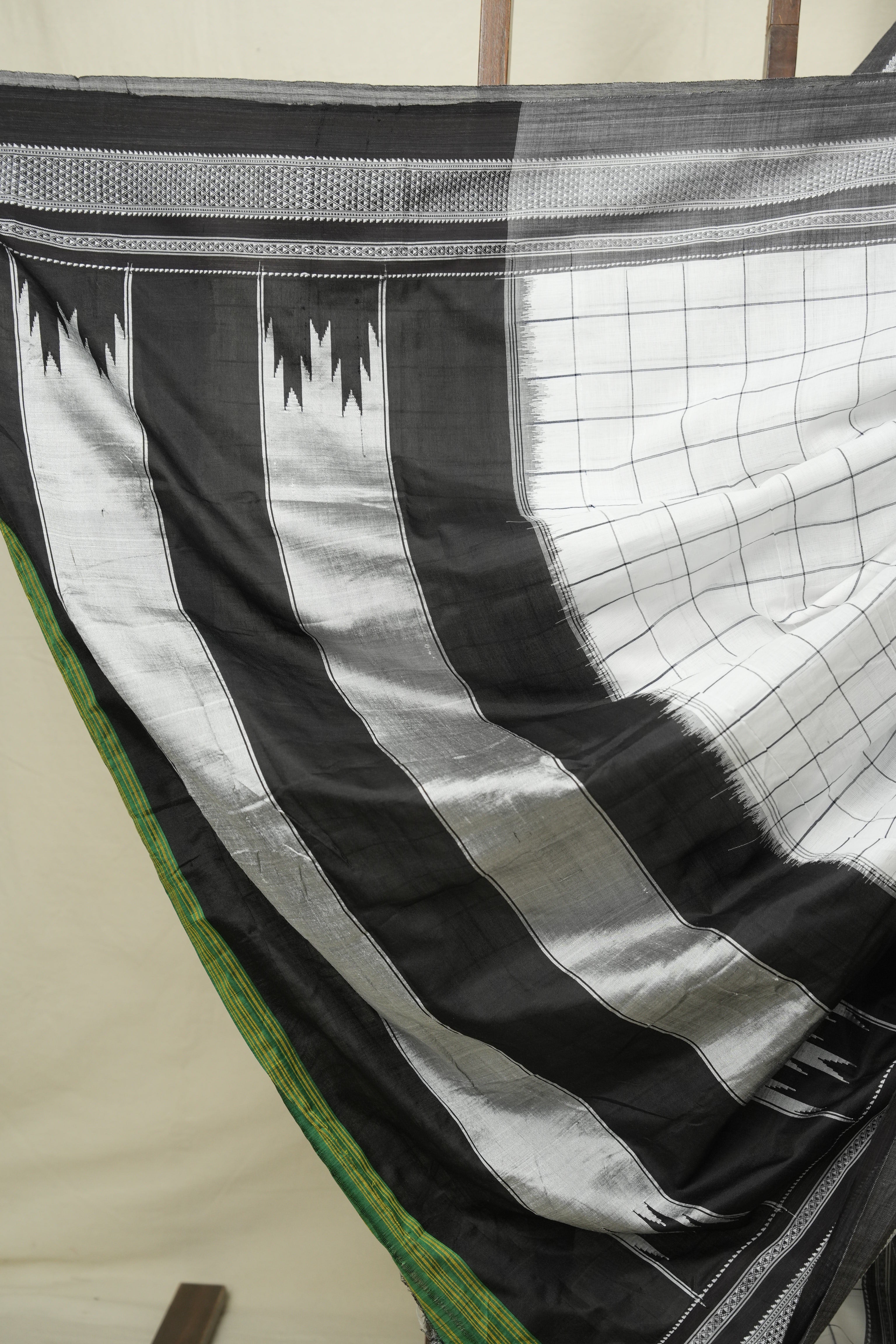 White Cotton Ilkal Saree - SRWCIS1031