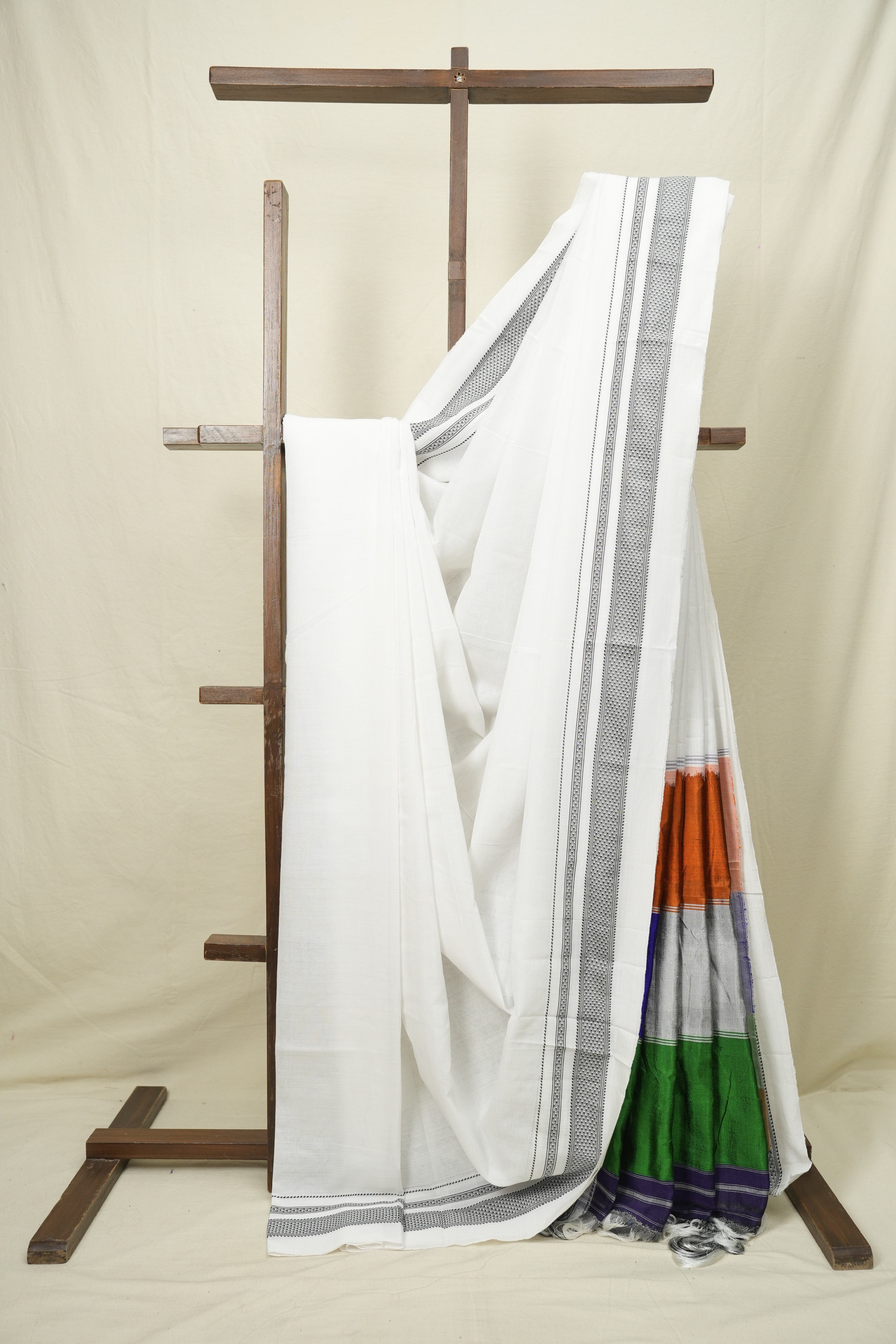 White Cotton Ilkal Saree - SRWCIS1032