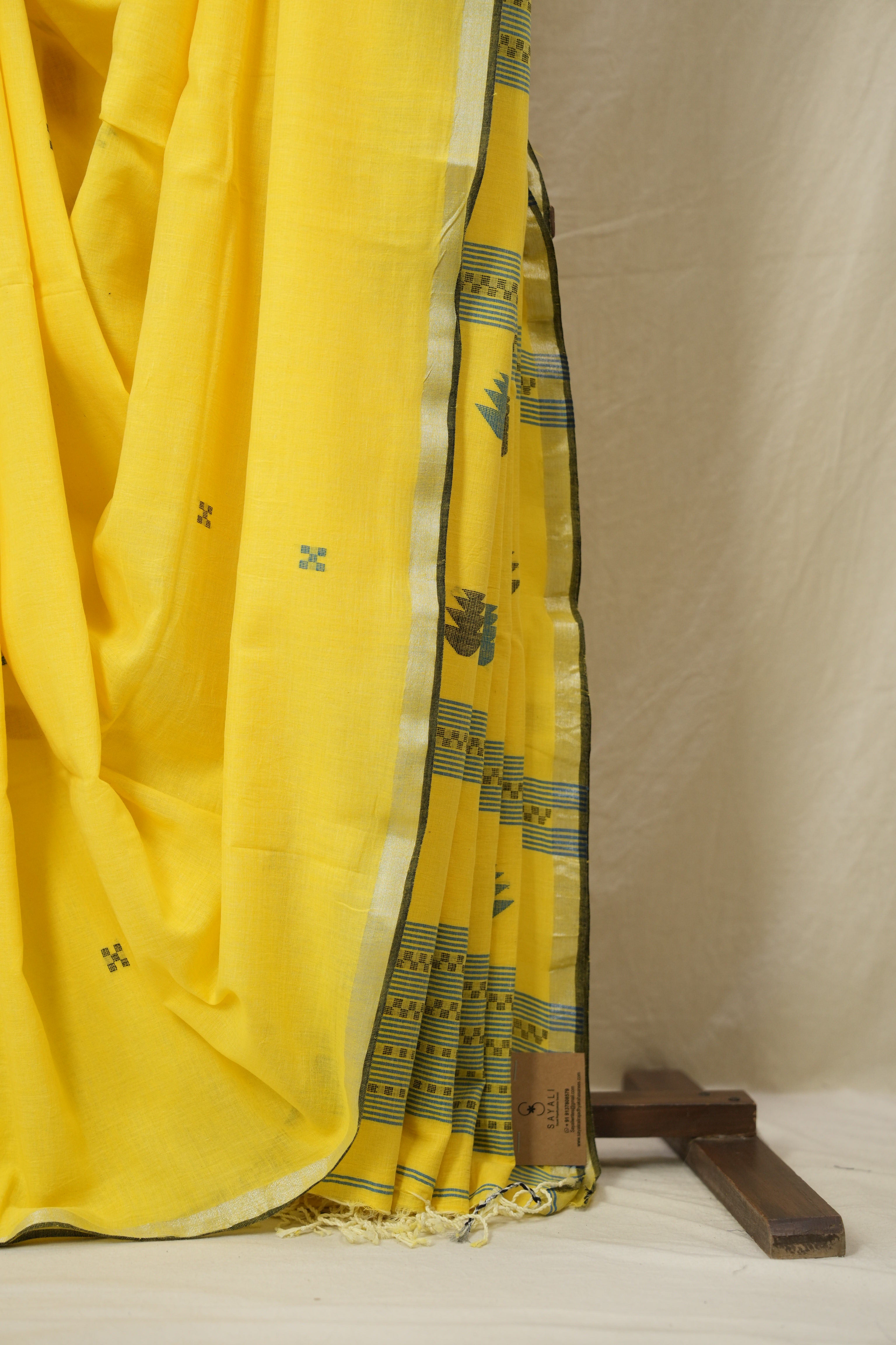 Yellow Bengal Cotton Jamdani Saree - SRYBCJS206