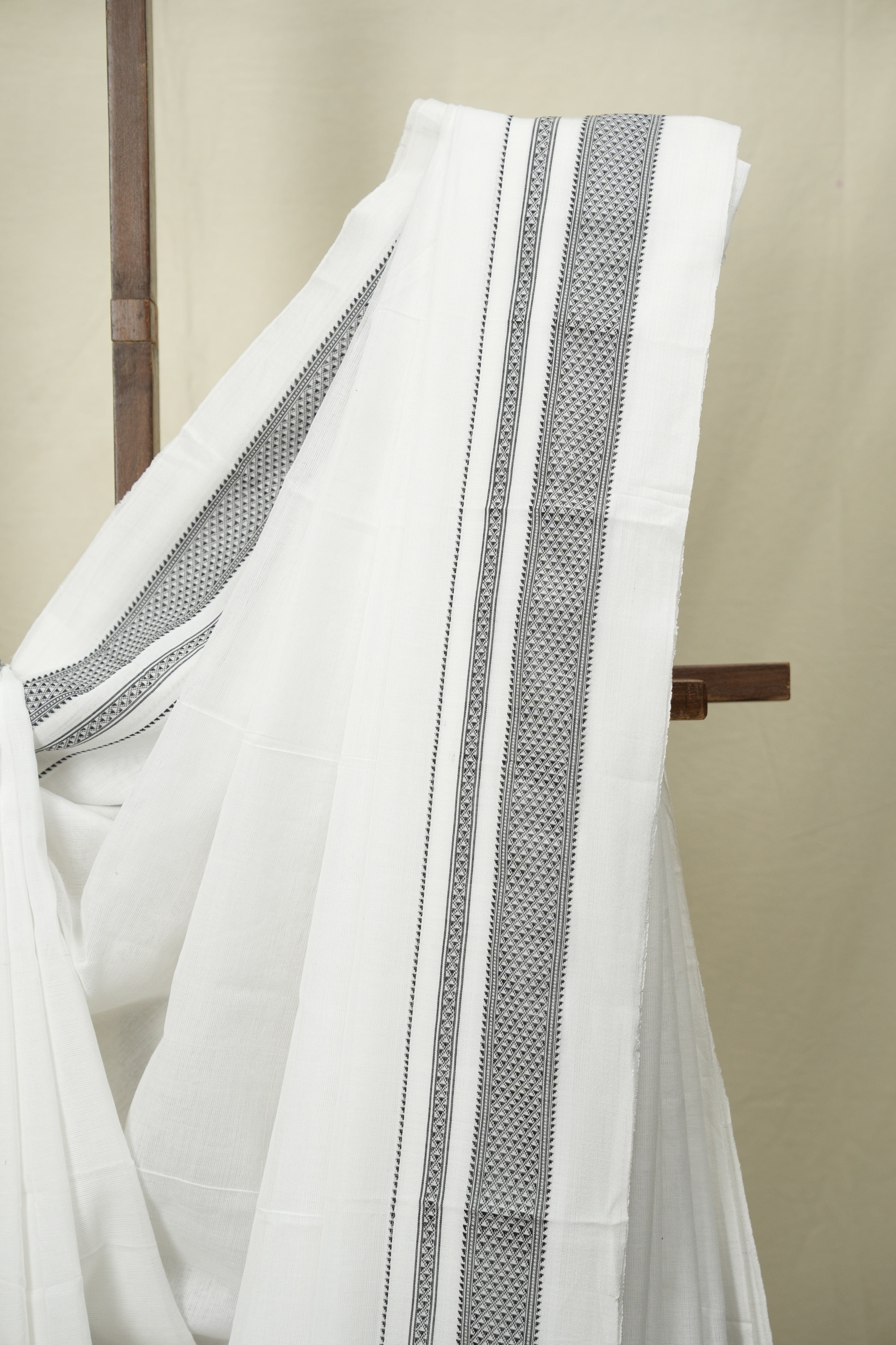 White Cotton Ilkal Saree - SRWCIS1032