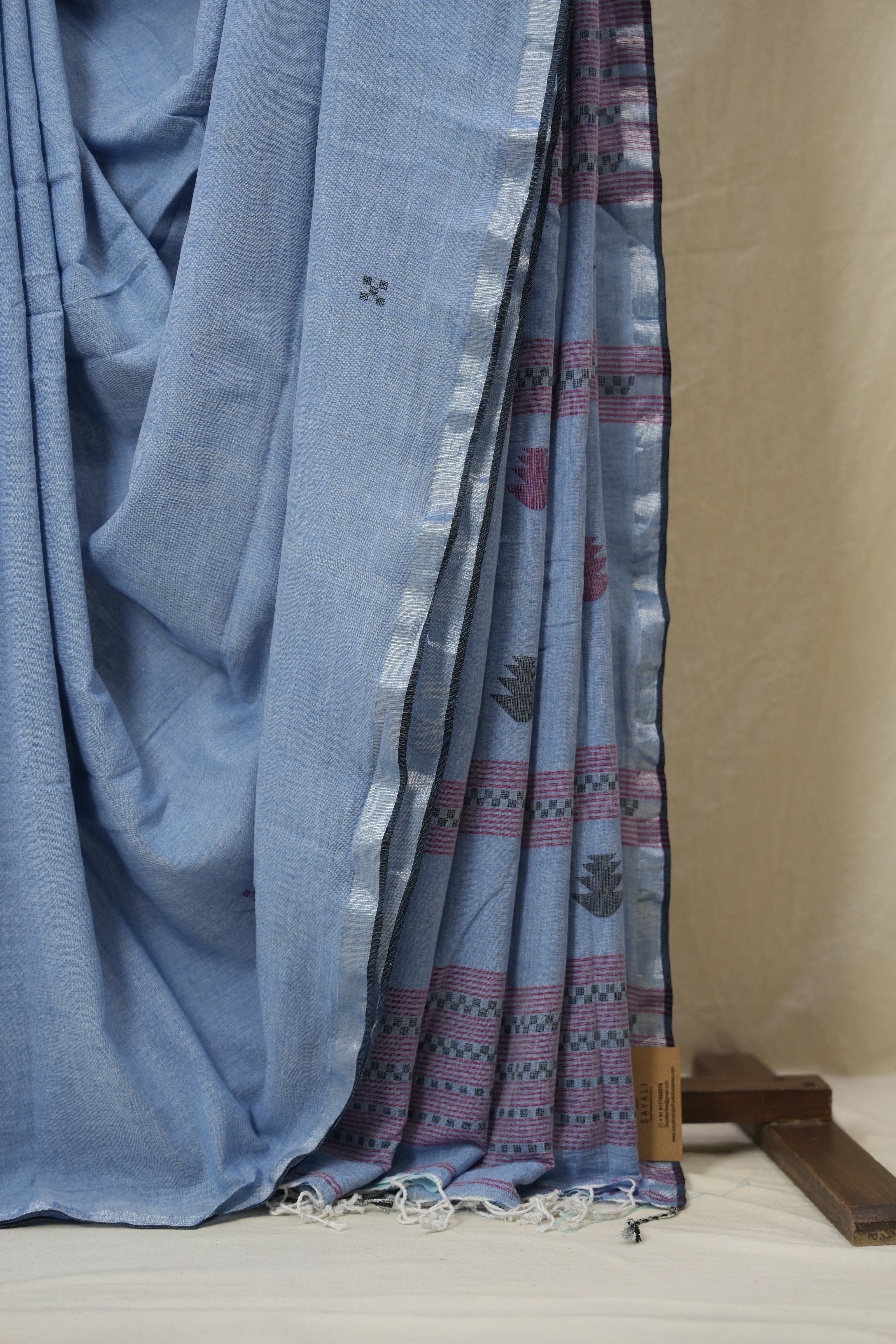 Light Blue Bengal Cotton Jamdani Saree - SRLBBCJS207