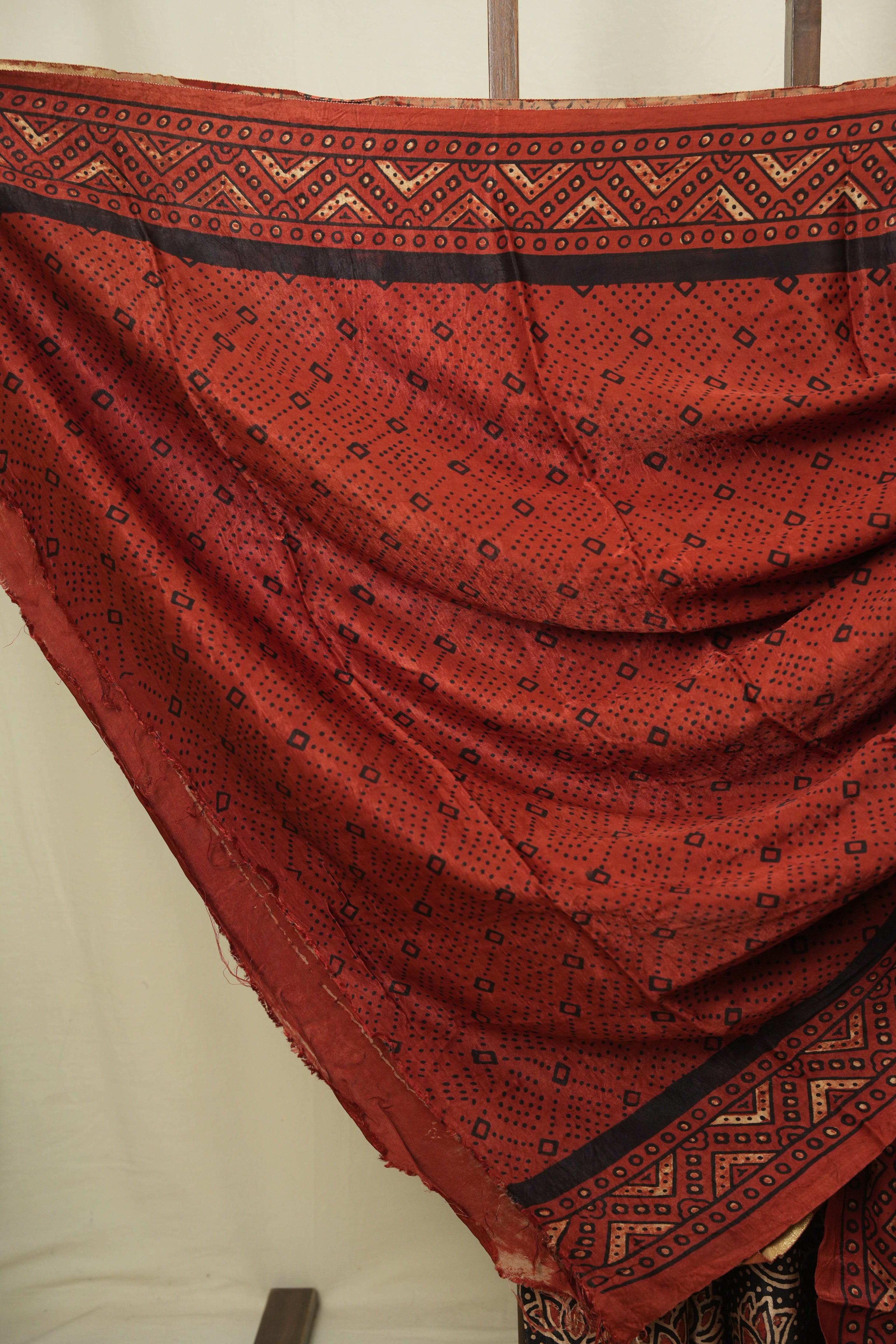 Black Modal Silk Saree -SRBMSS761