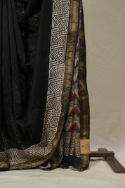 Black HBP Cotton Silk Saree With Maheshwari Border - SRBCSS1458