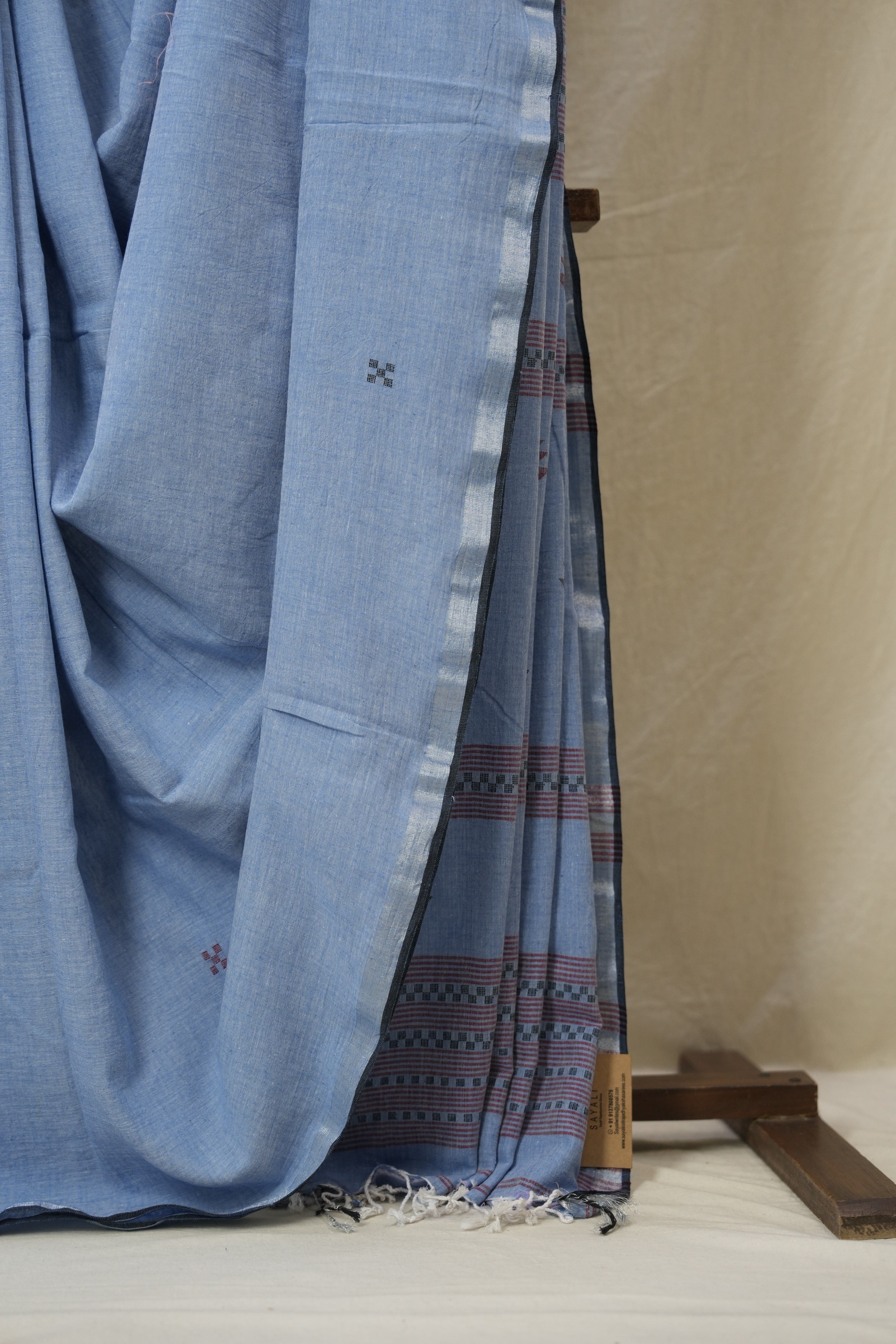 Blue Bengal Cotton Jamdani Saree - SRBBCJS205