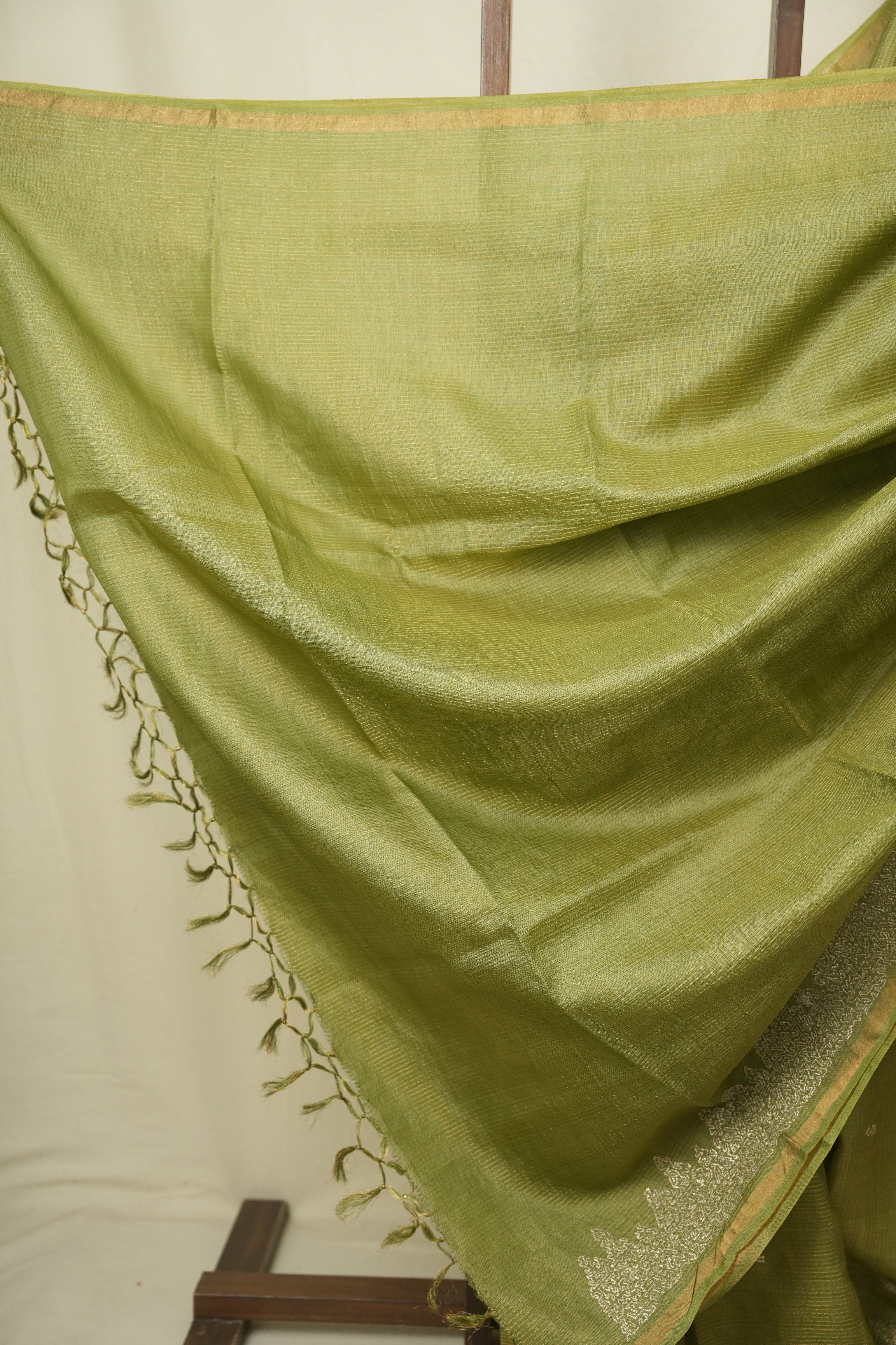 Green Embroidered Tussar Silk Saree -SRGETSS1584