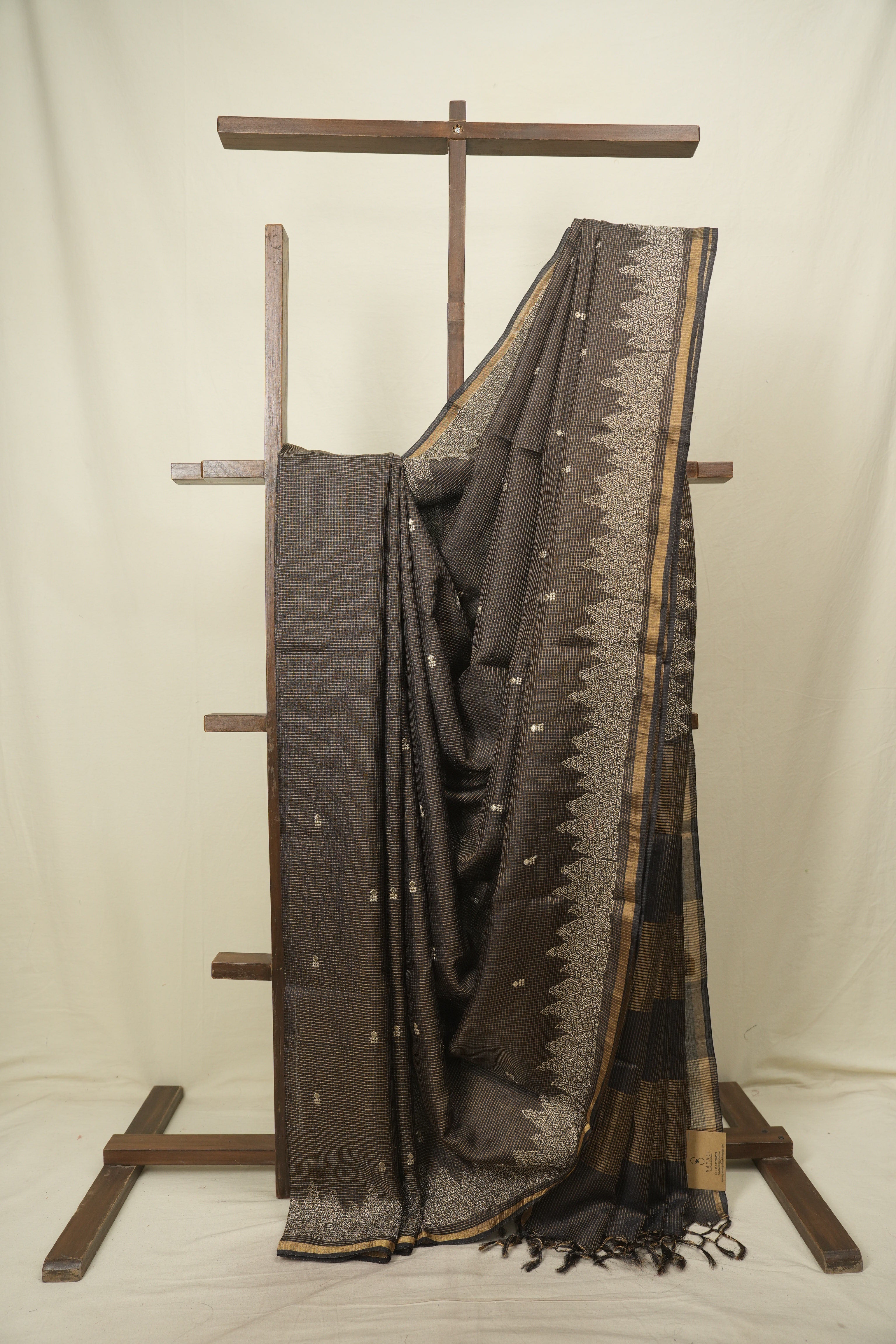 Black Embroidered Tussar Silk Saree -SRBETSS1580