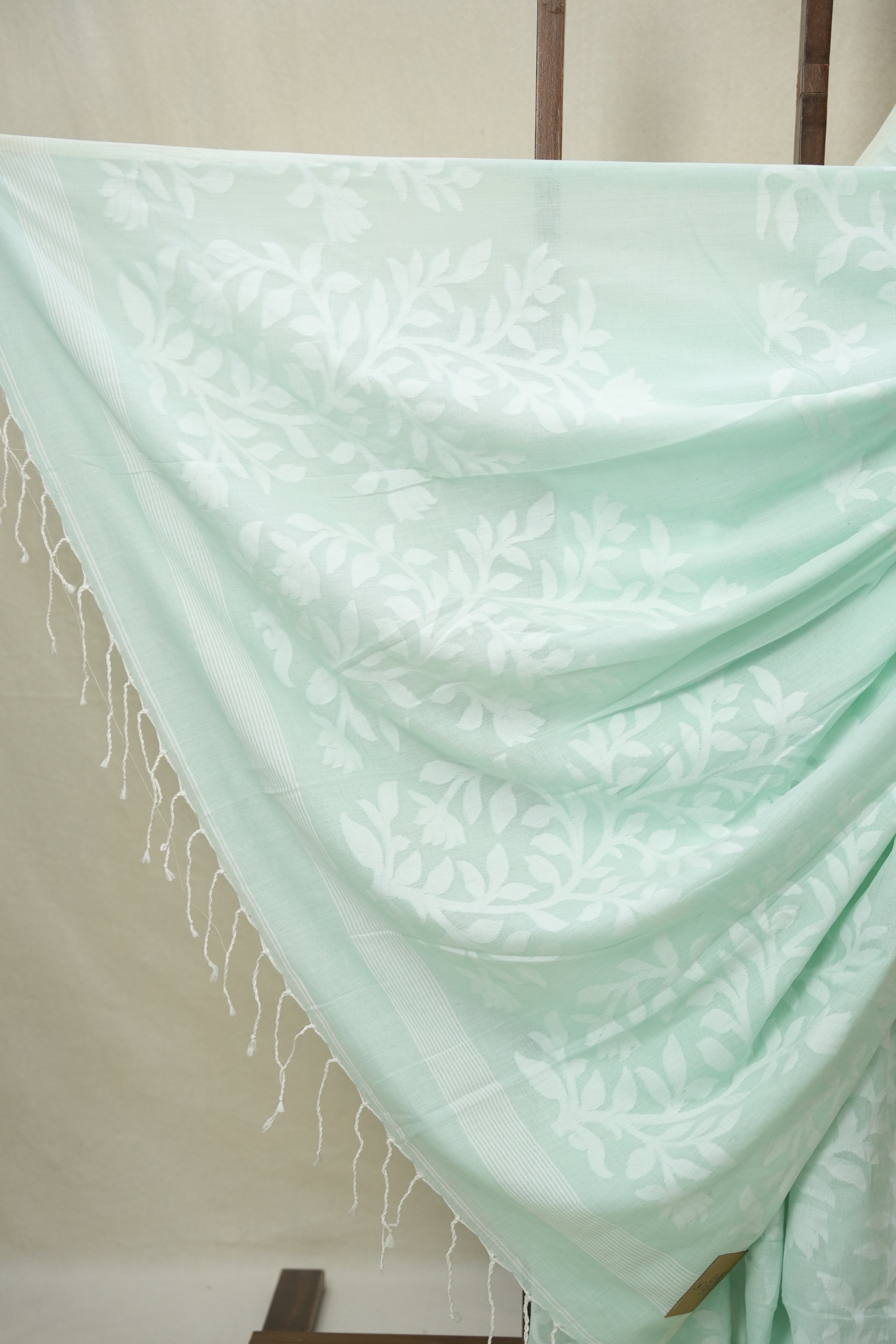 Aqua Green Mul Bengal Cotton Jamdani Saree - SRAGBCJS231