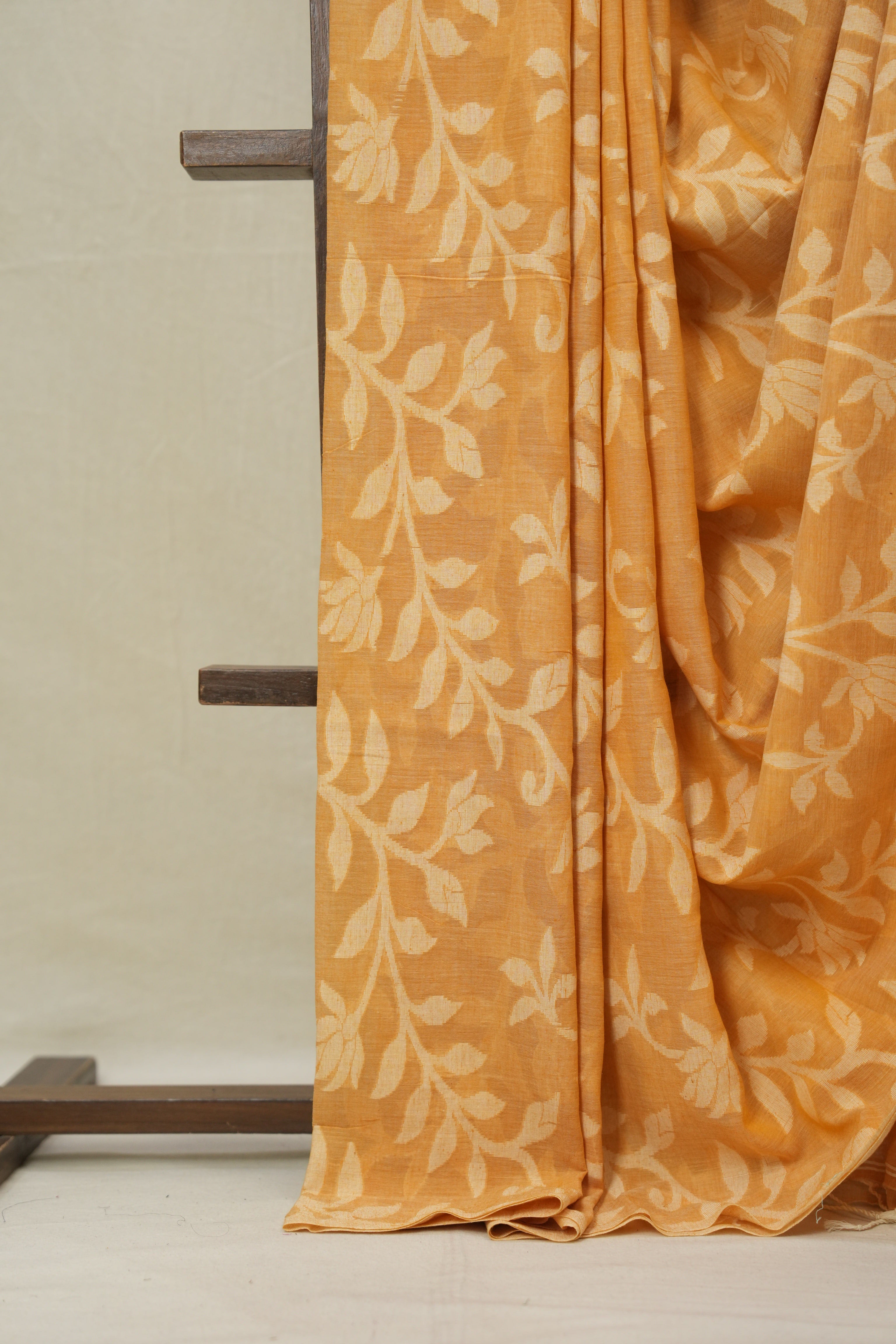 Light orange Mul Bengal Cotton Jamdani Saree - SRLOBCJS229