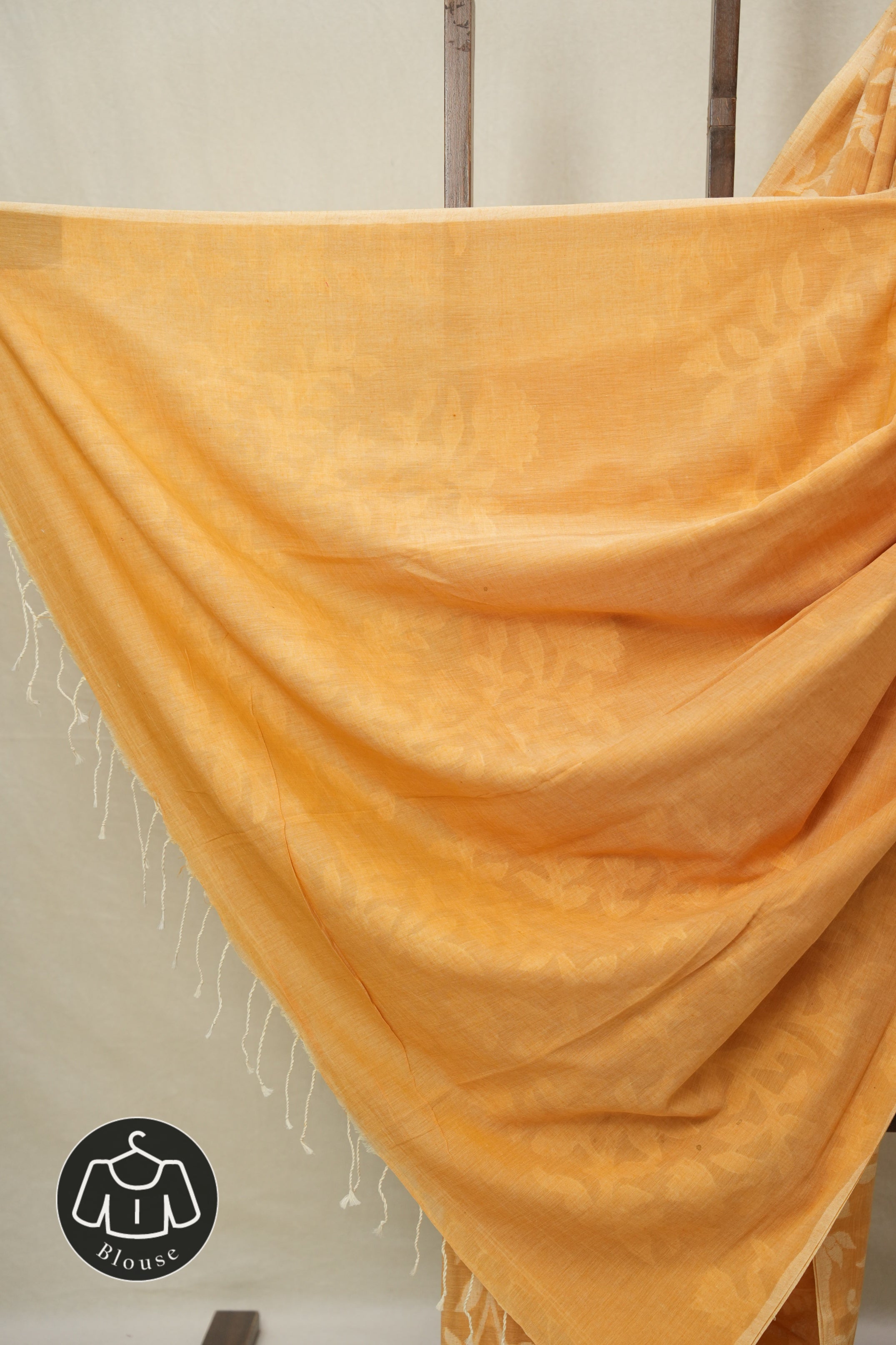 Light orange Mul Bengal Cotton Jamdani Saree - SRLOBCJS229