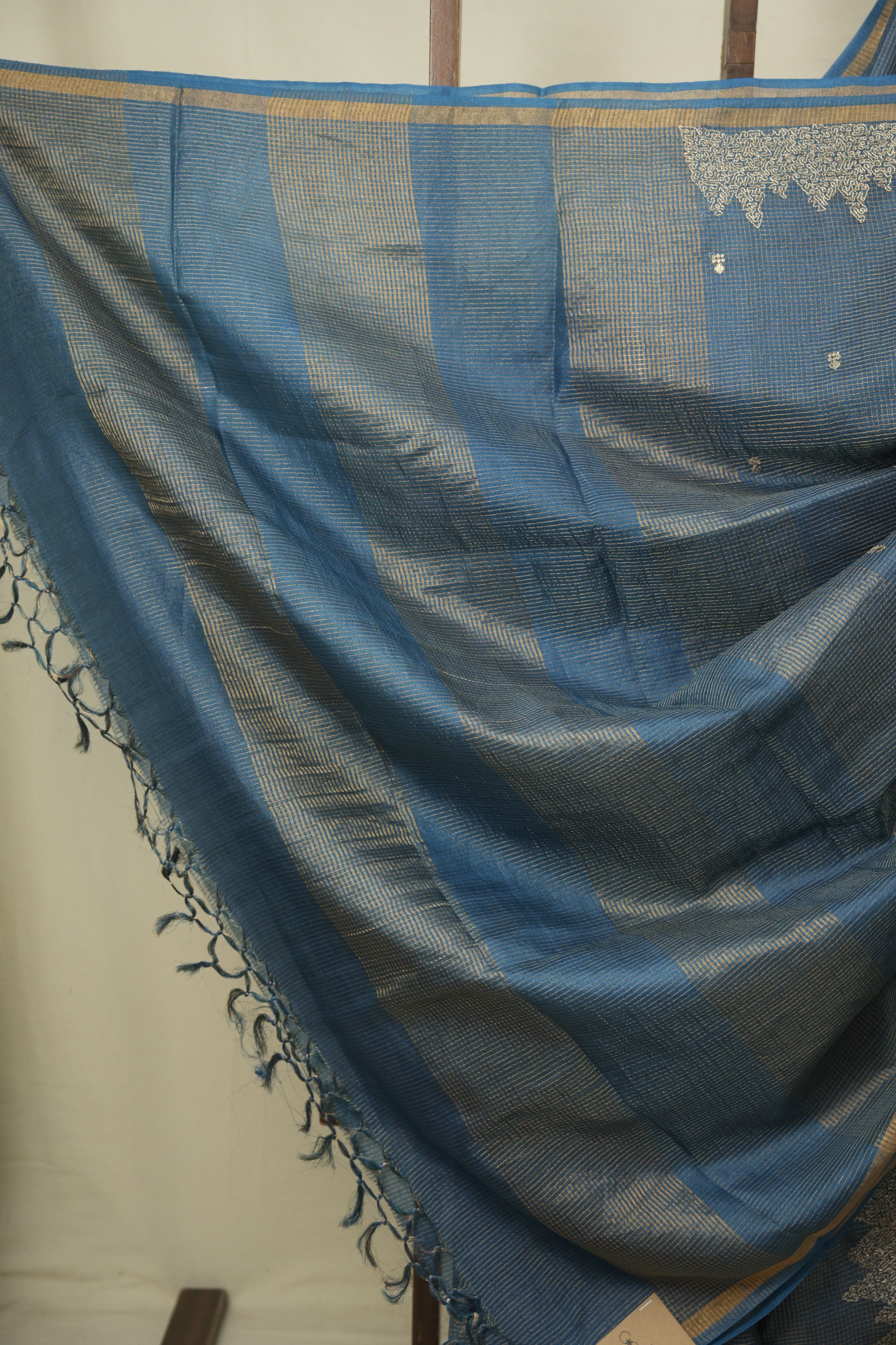 Peacock Green Embroidered Tussar Silk Saree -SRPGETSS1592