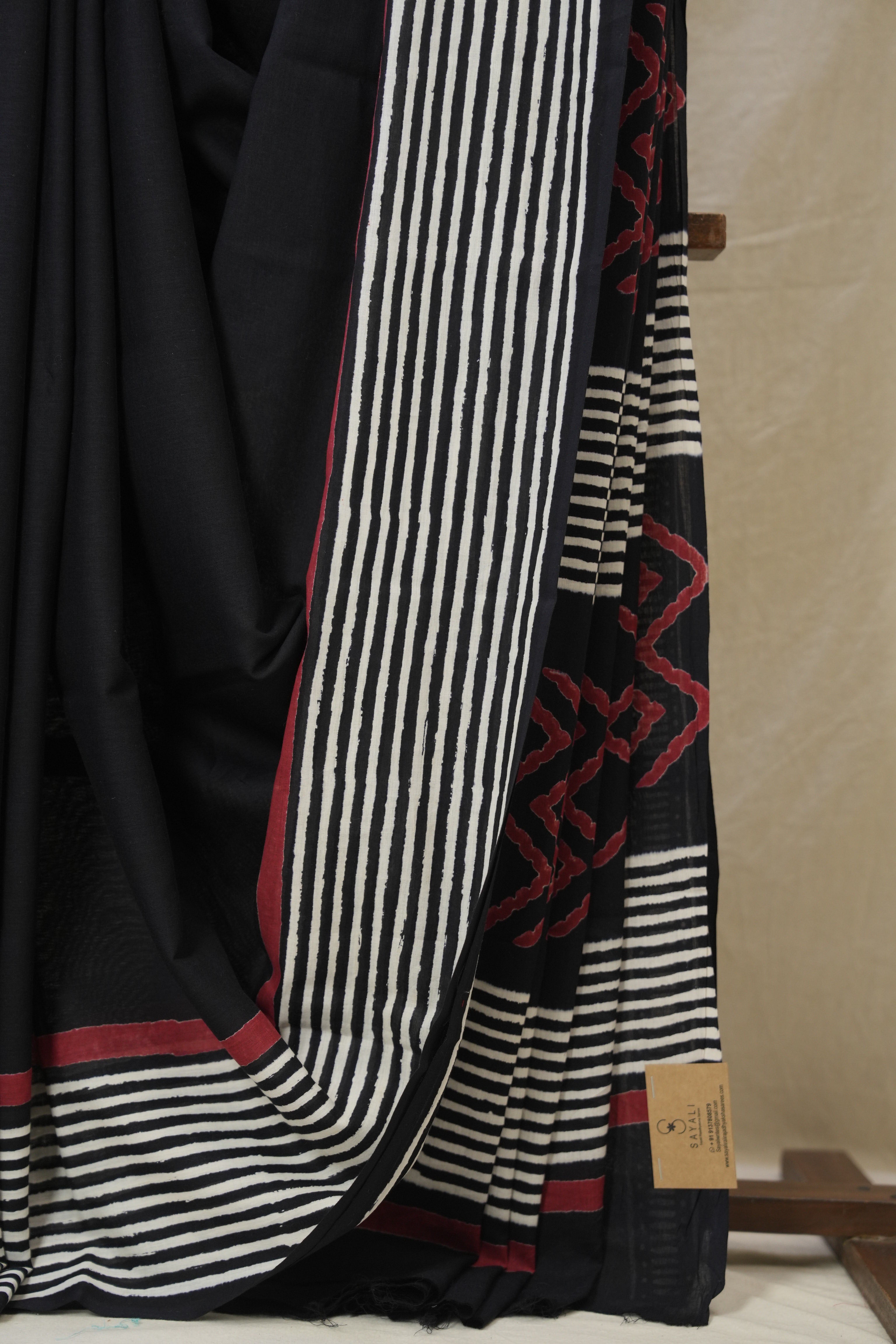 Black HBP Cotton Saree - SRBCS3383