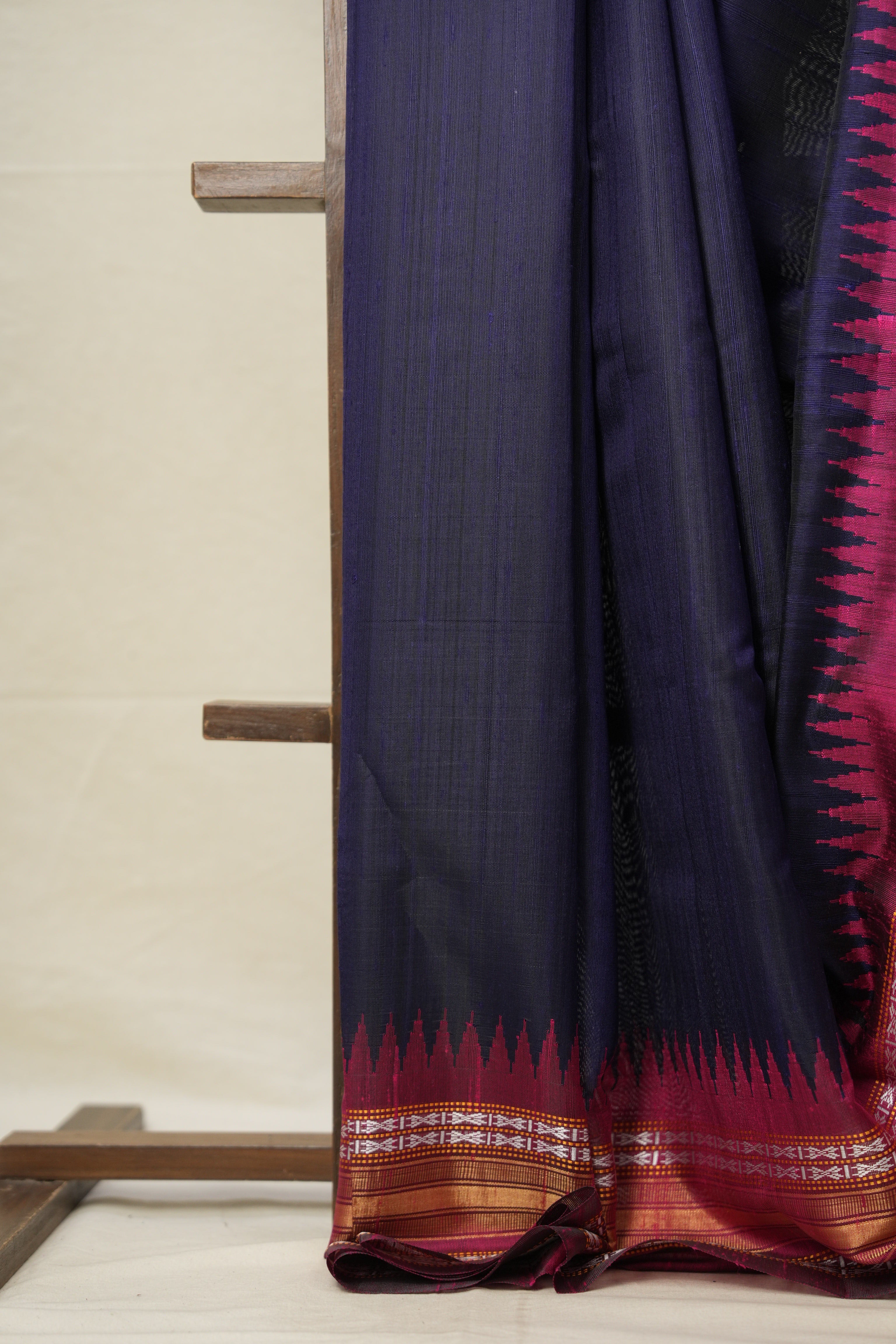 Navy Blue Raw Silk Saree - SRNBRSS838