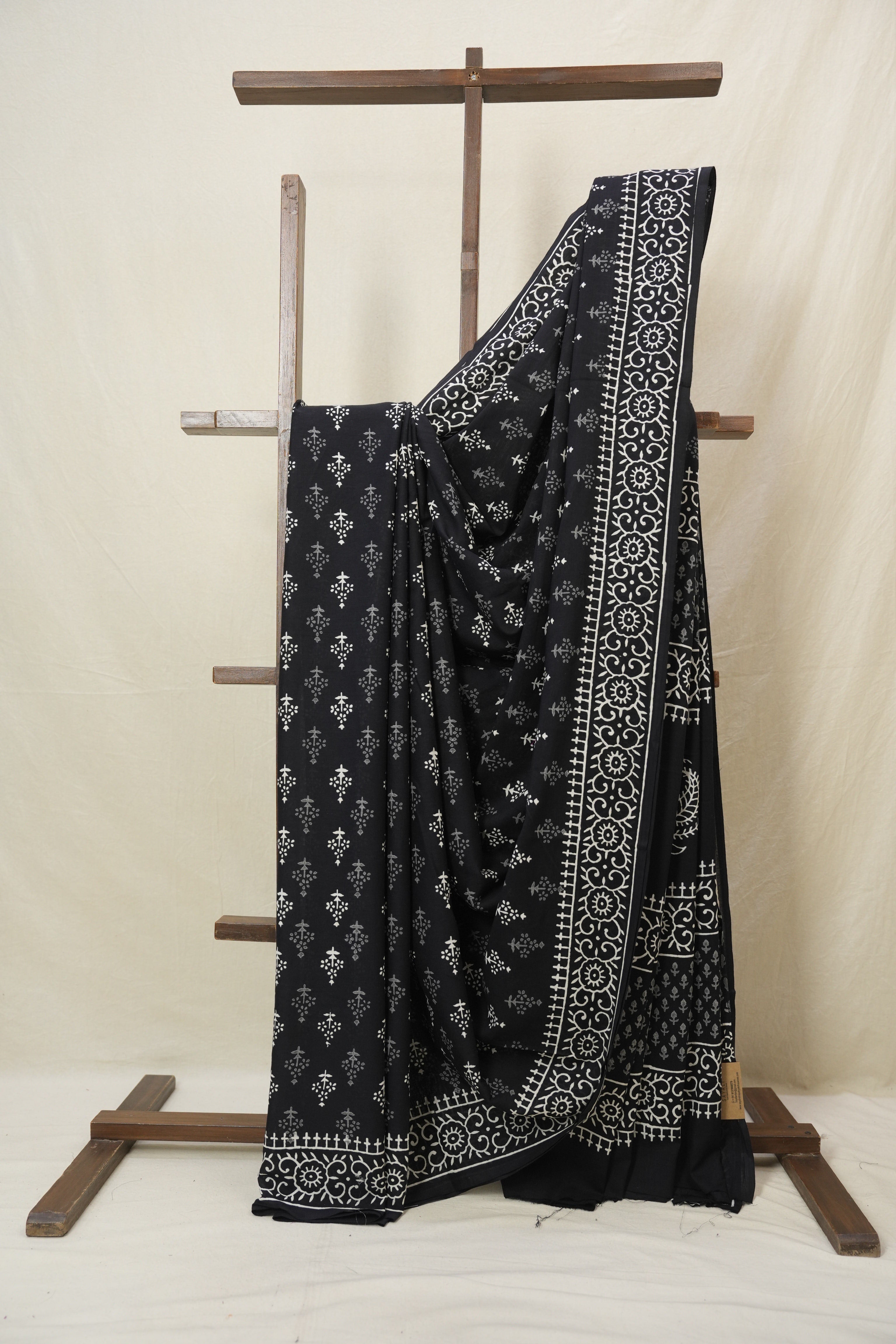 Black HBP Cotton Saree - SRBCS3380