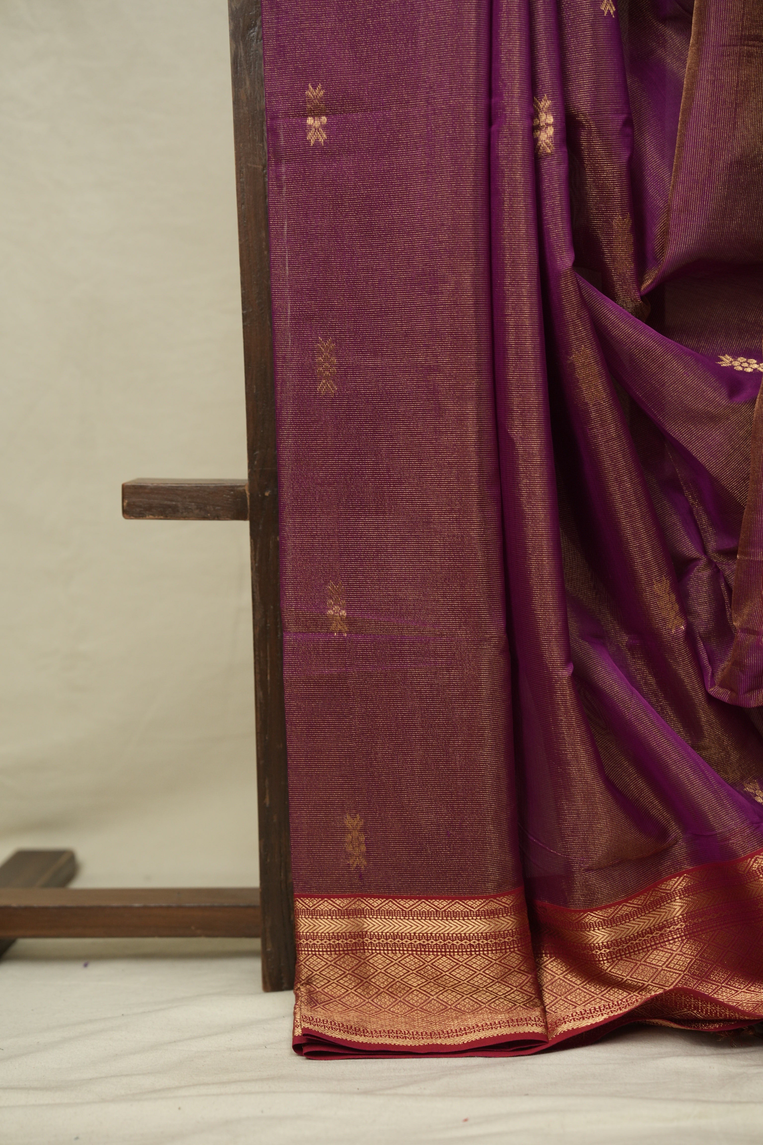 Magenta Maheshwari Tissue Saree - SRMMTS760