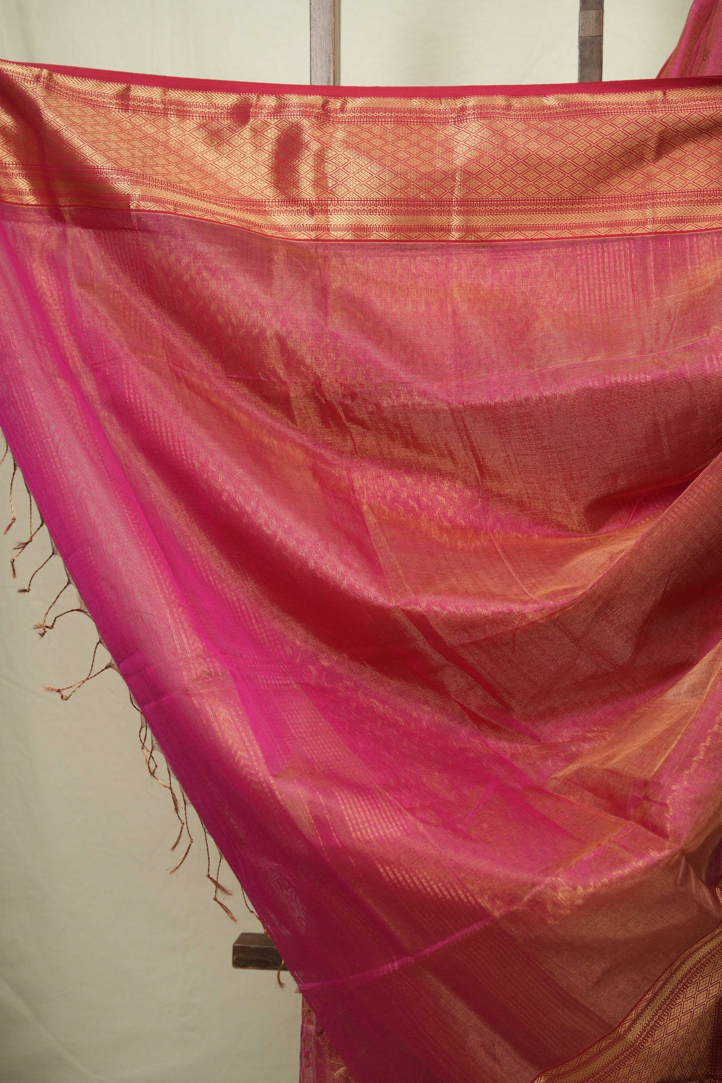 Rani Pink Maheshwari Tissue Saree - SRRPMTS758