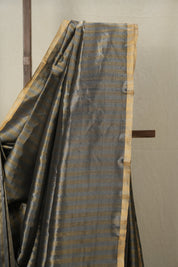 Silver Gold Maheshwari Tissue Saree - SRSGMTS588