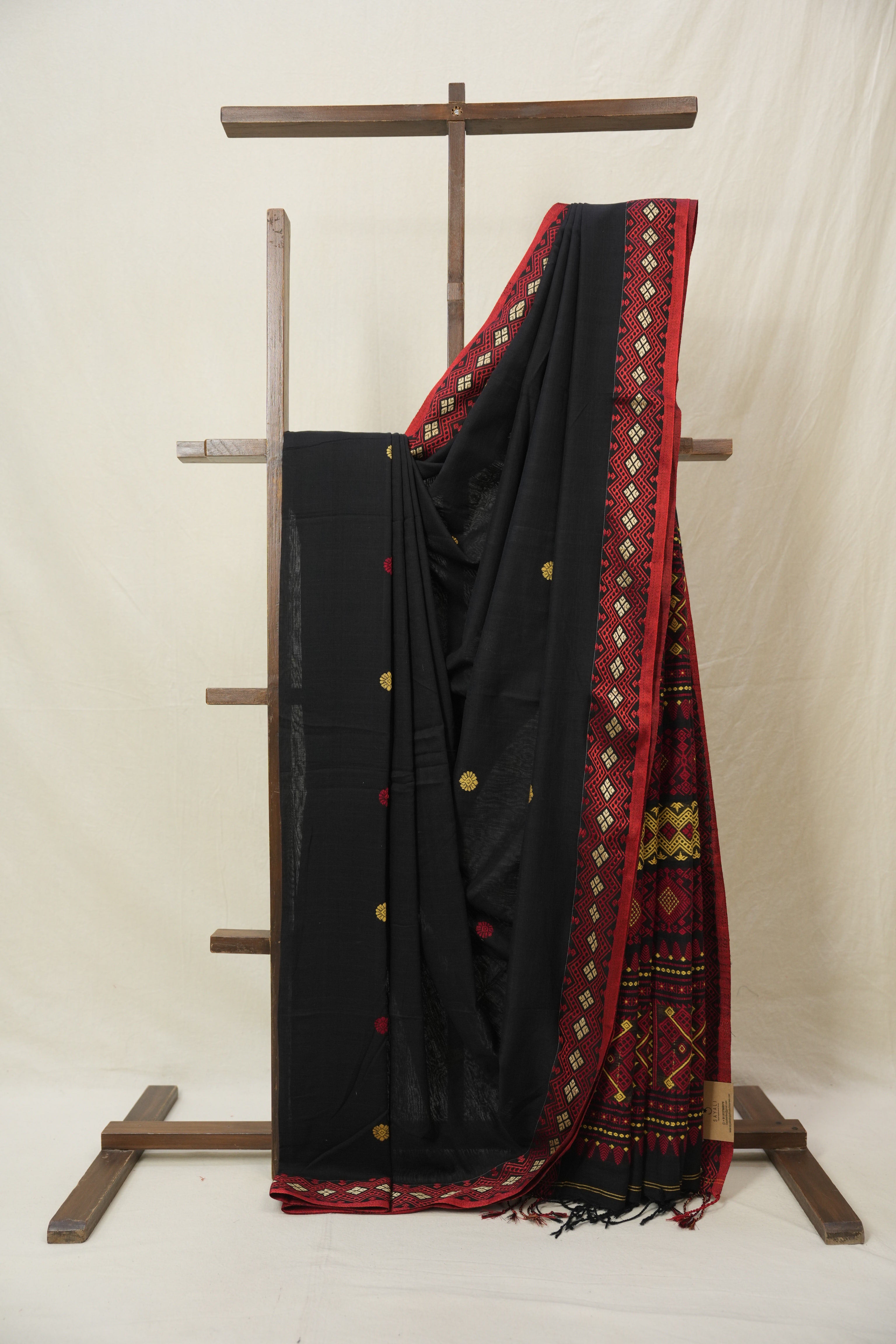 Black Bengal Khadi Cotton Saree - SRBBKCS170