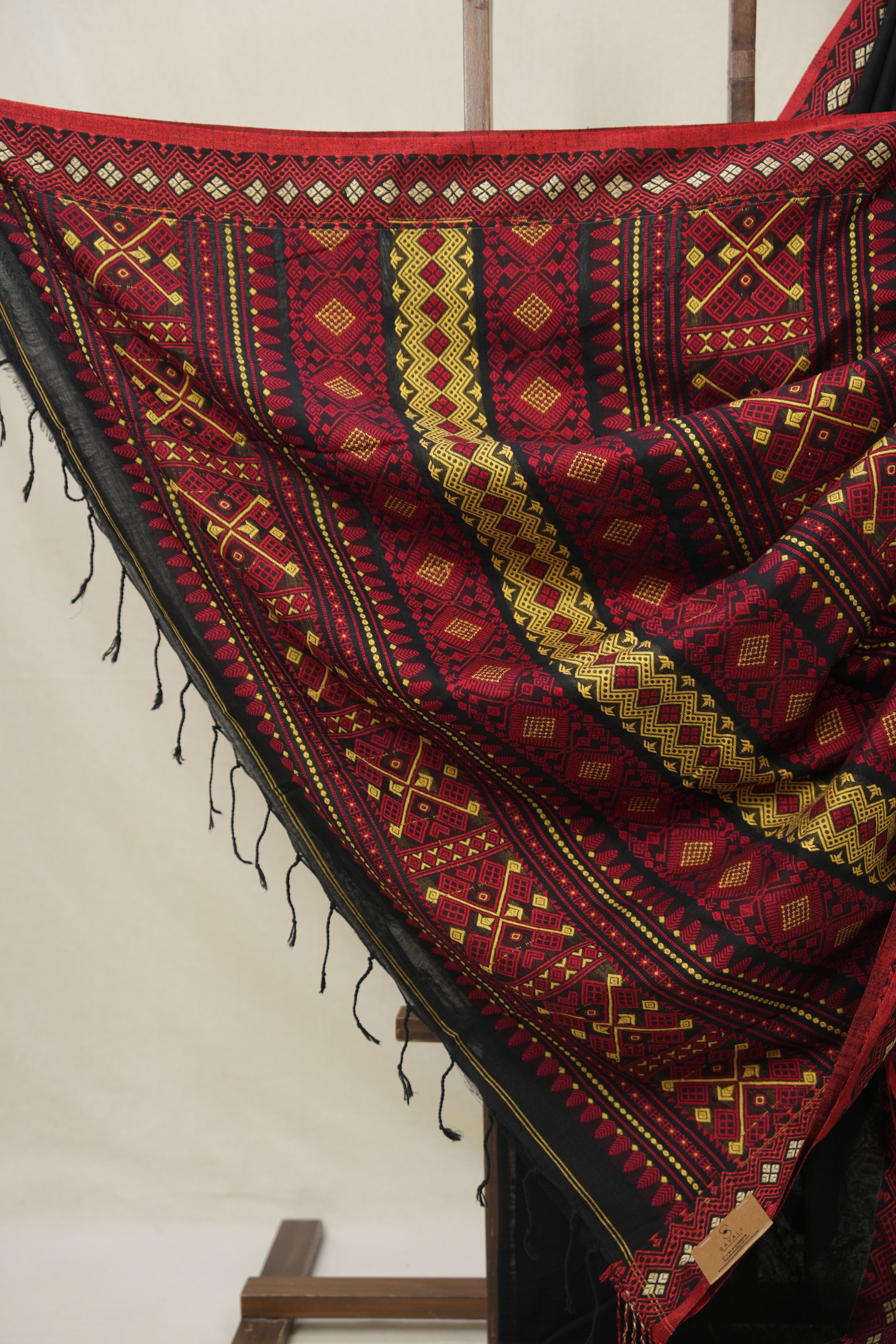 Black Bengal Khadi Cotton Saree - SRBBKCS170
